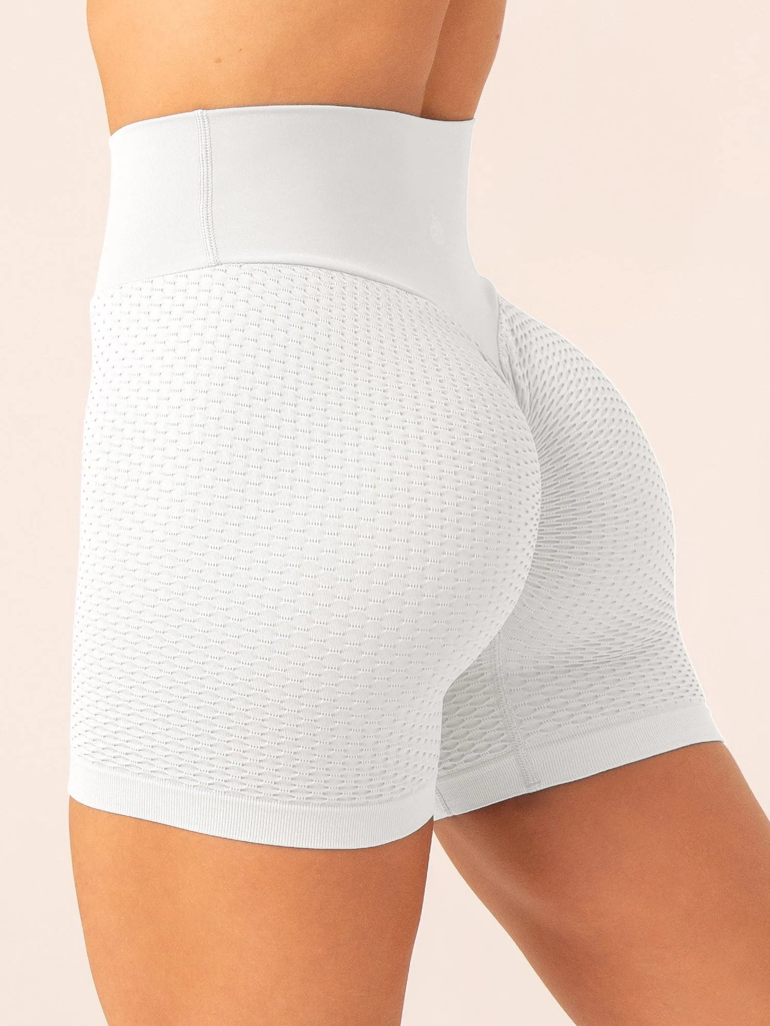 Honeycomb Scrunch Seamless Shorts - White workout gear