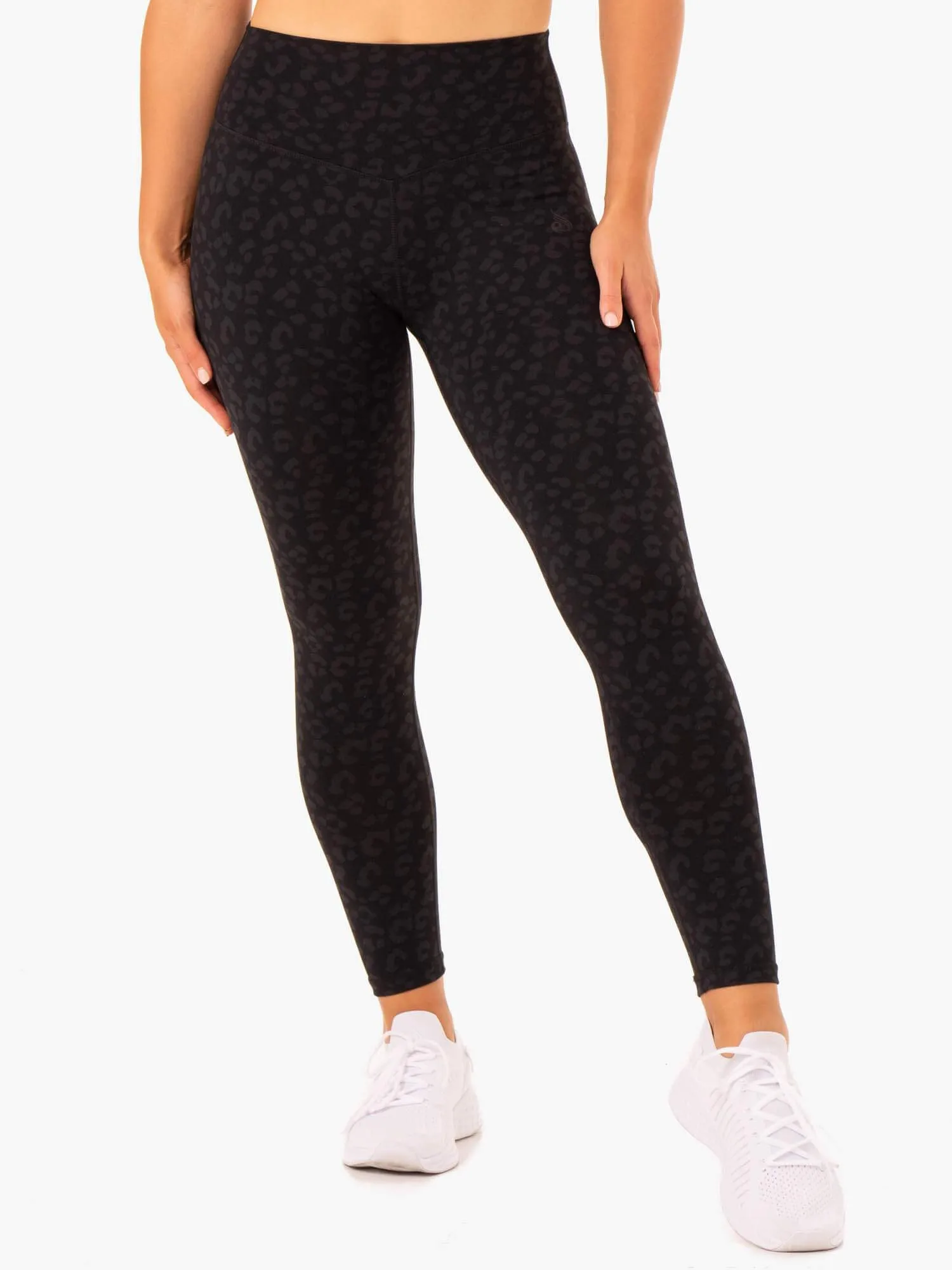 Hybrid Full Length Leggings - Black Leopard Dynamic movement