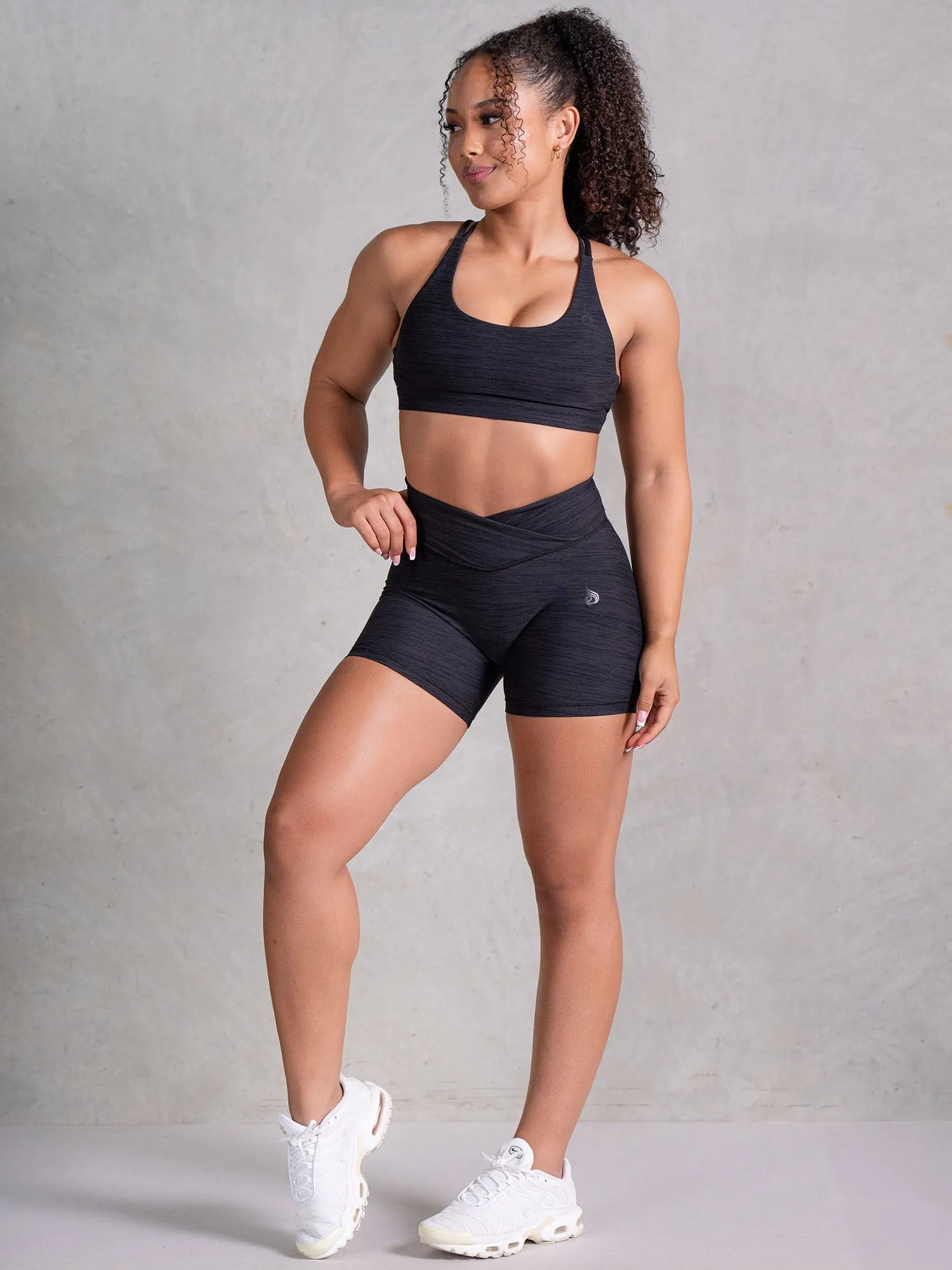 Icon Scoop Neck Sports Bra - Black Marl Light Breath