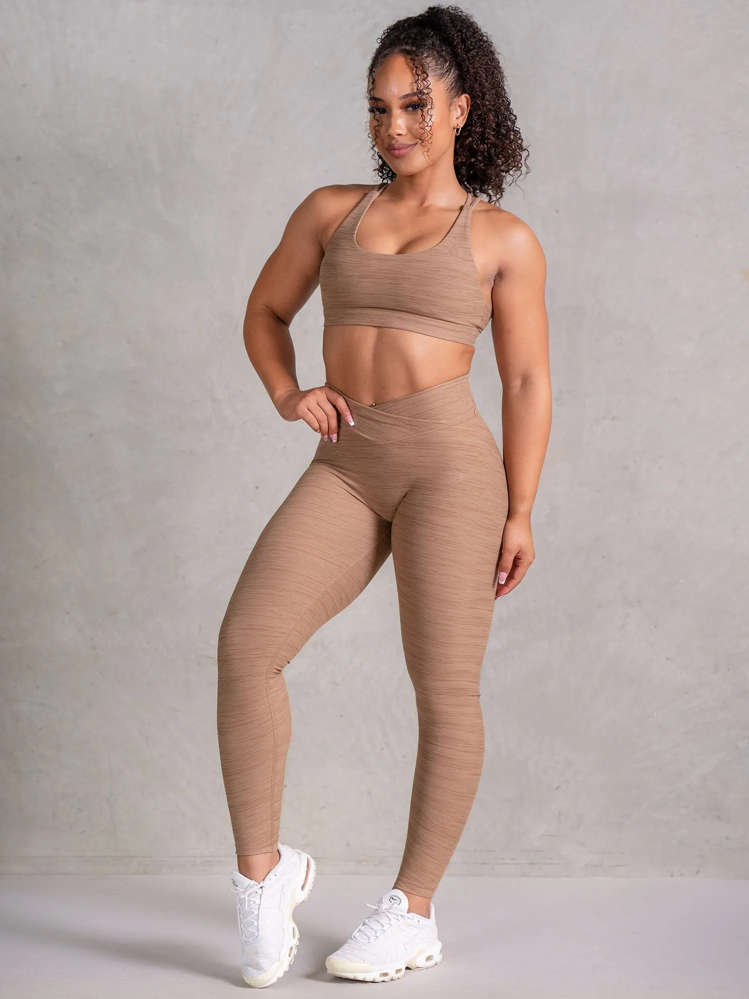 Icon Scoop Neck Sports Bra - Mocha Marl 360 Support