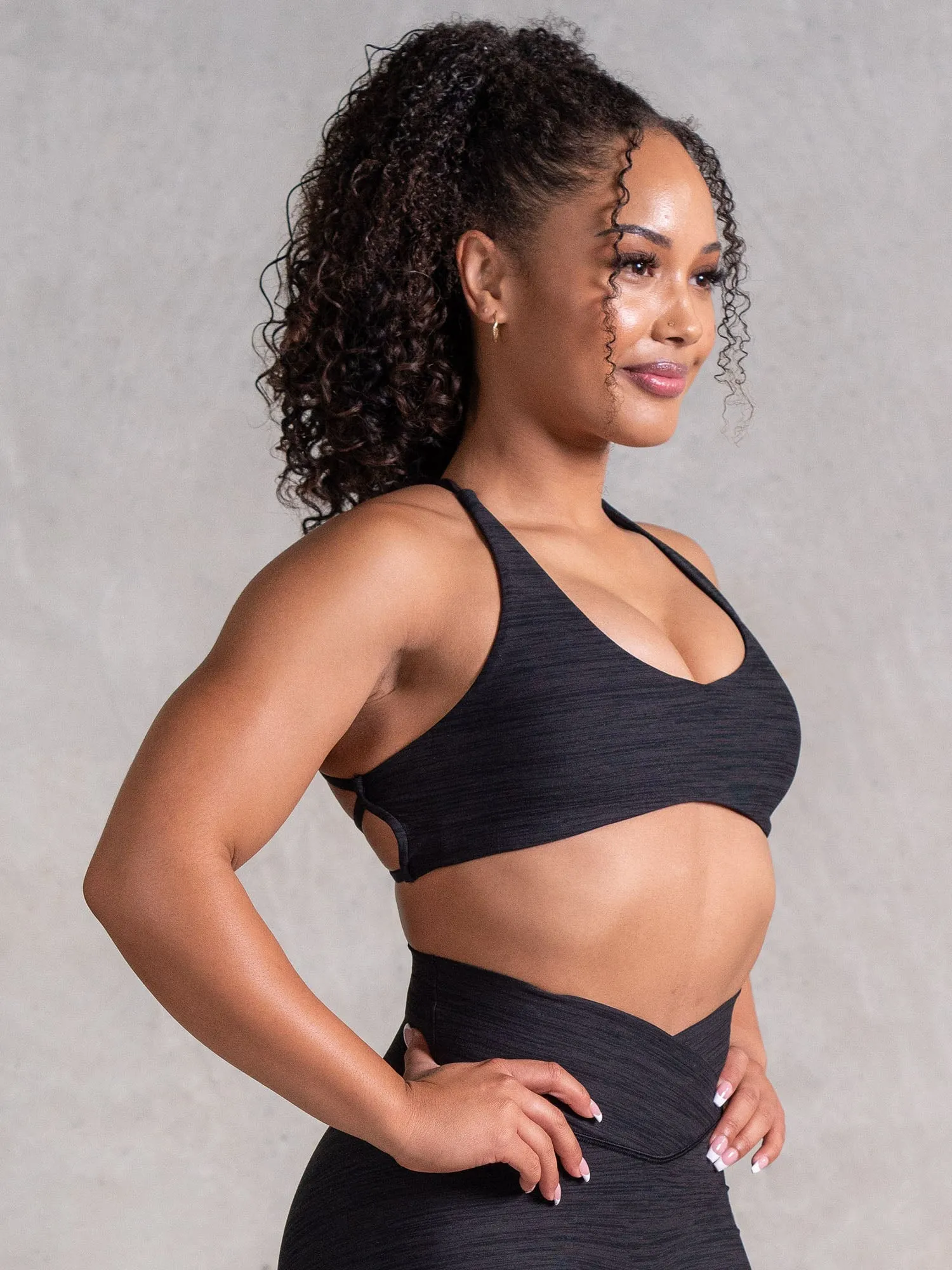 Icon Sports Crop - Black Marl simple style