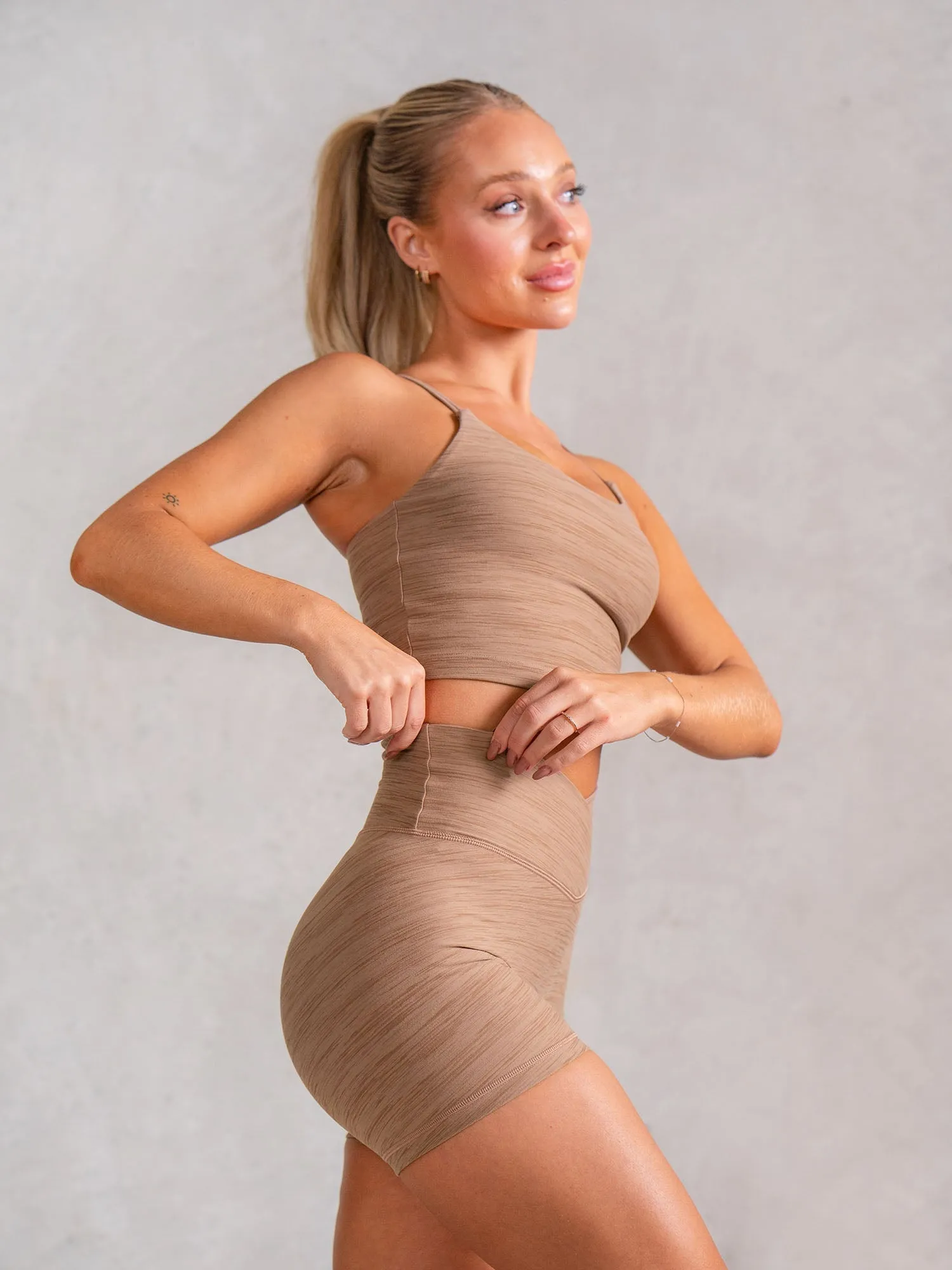 Icon Tank Bra - Mocha Marl fashion sports