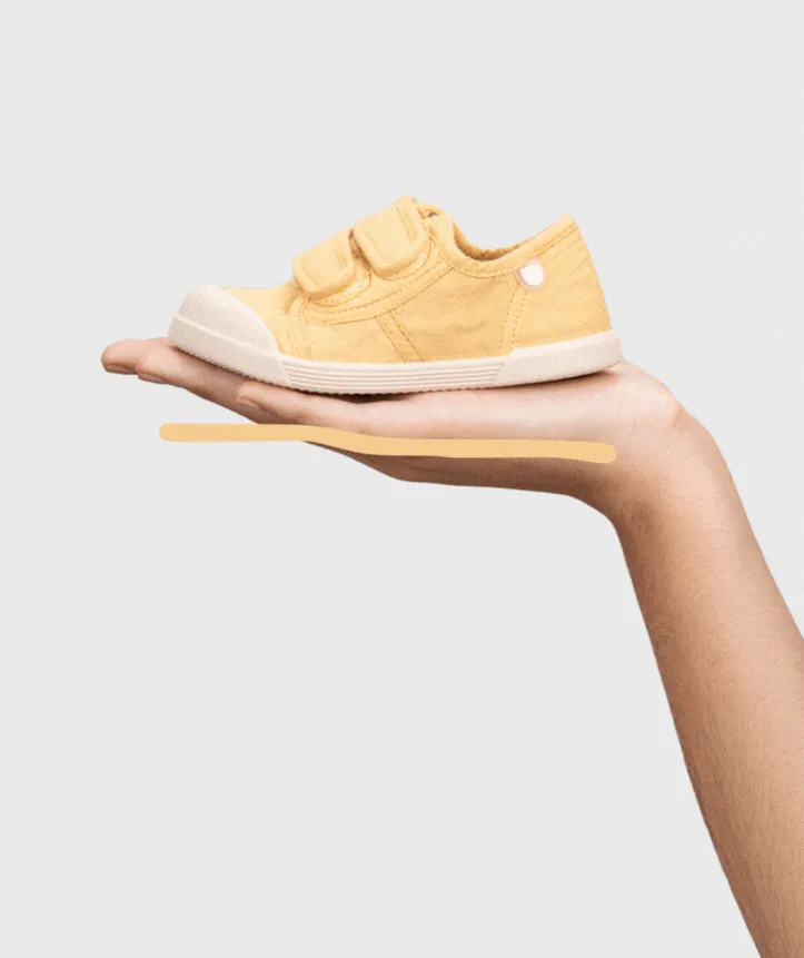 Igor Boy's and Girl's Lona V Shoes, Dijon clean edge