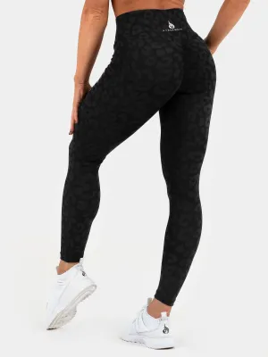 Instinct Scrunch Bum Leggings - Leopard Black Soft fabric
