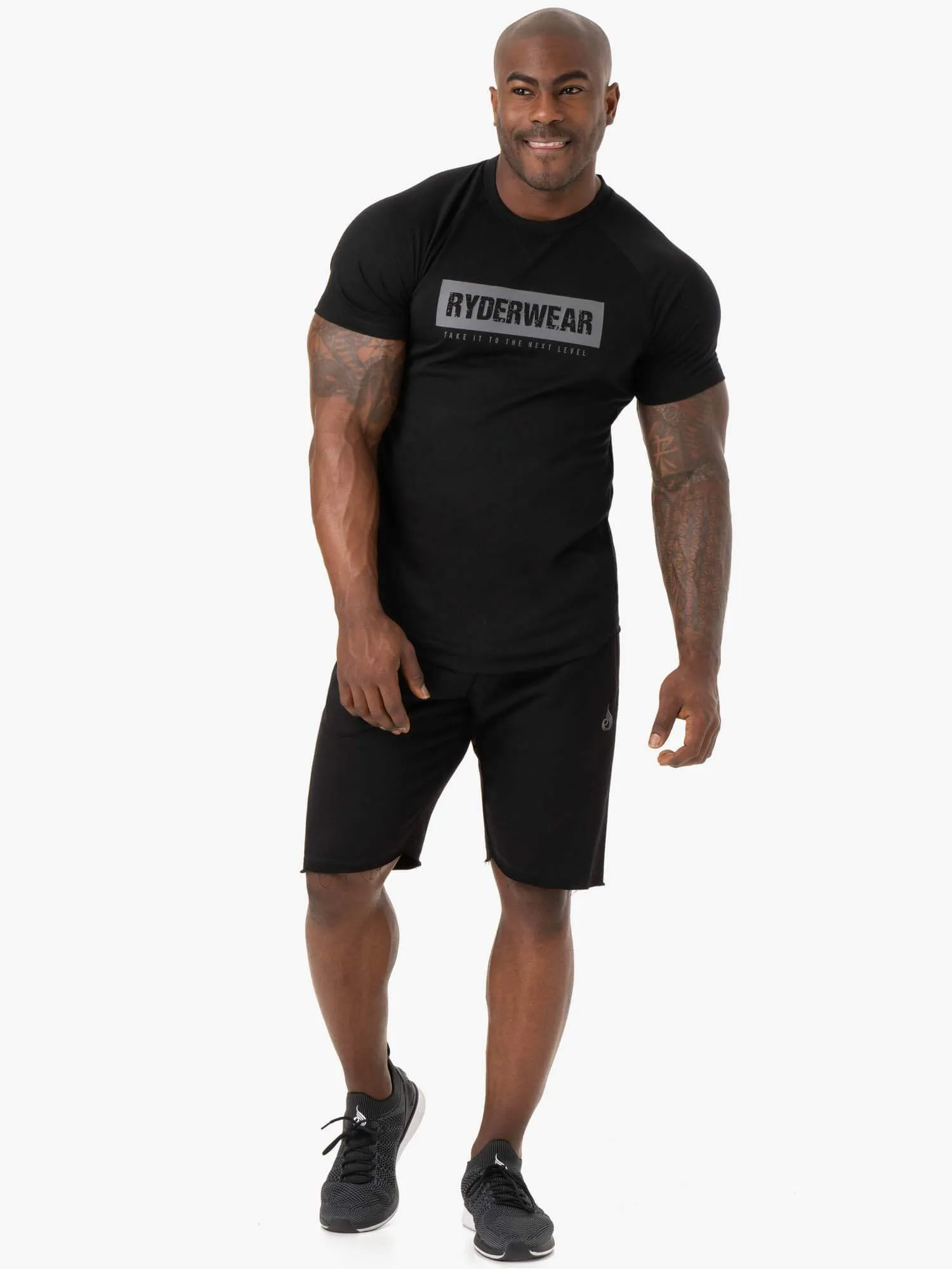 Iron Track Shorts - Black high flexibility