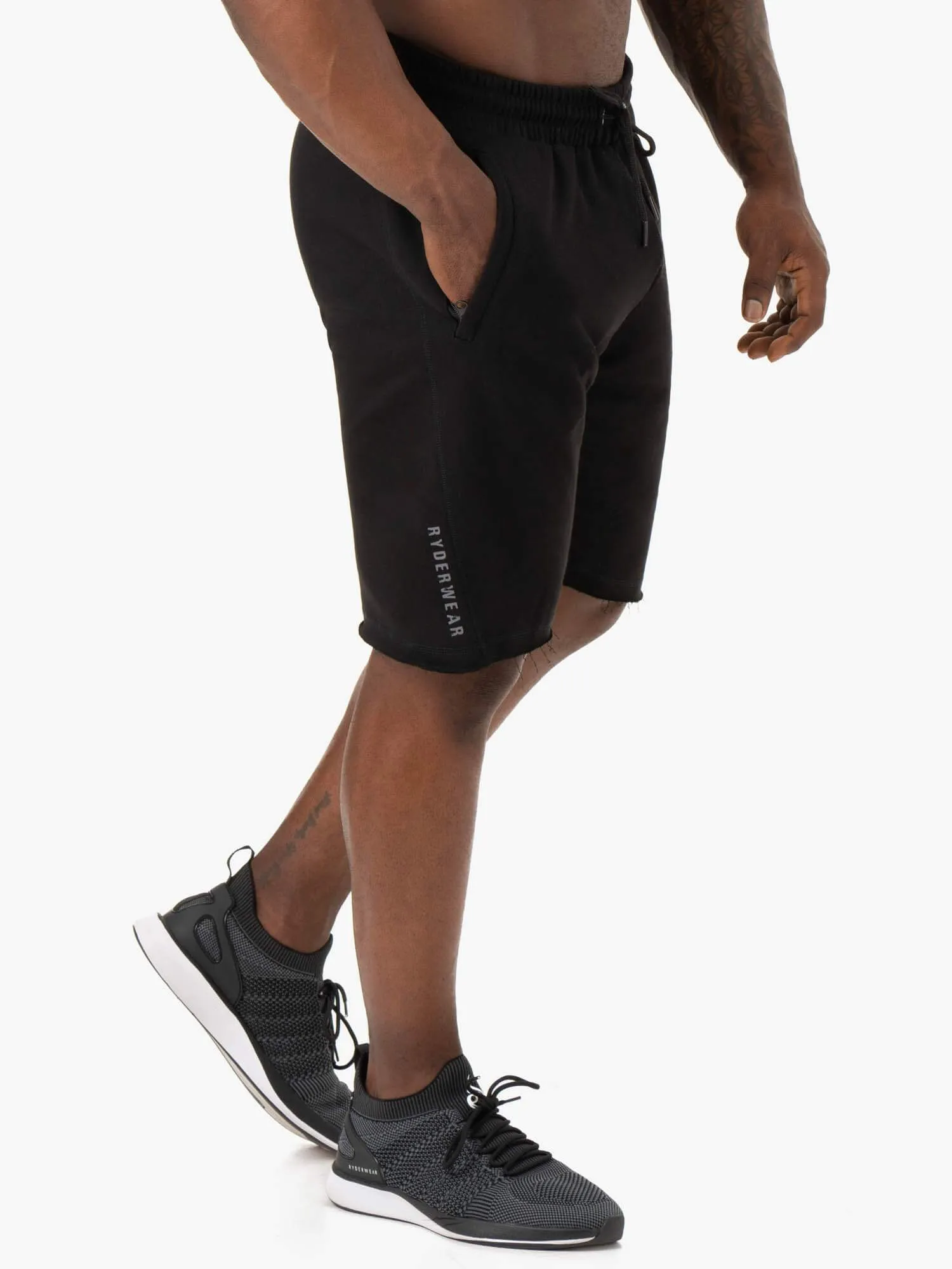 Iron Track Shorts - Black high impact