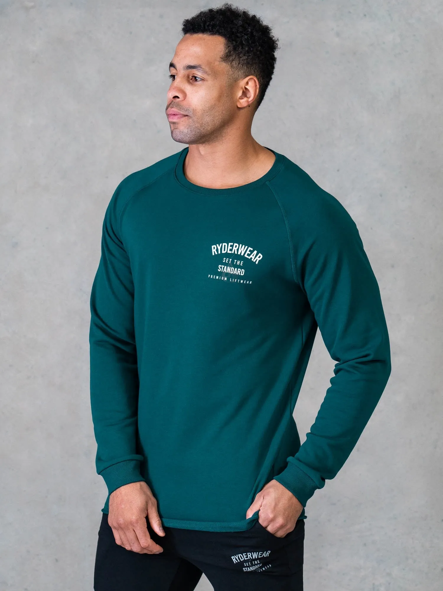 Legacy Crewneck - Emerald neutral shade