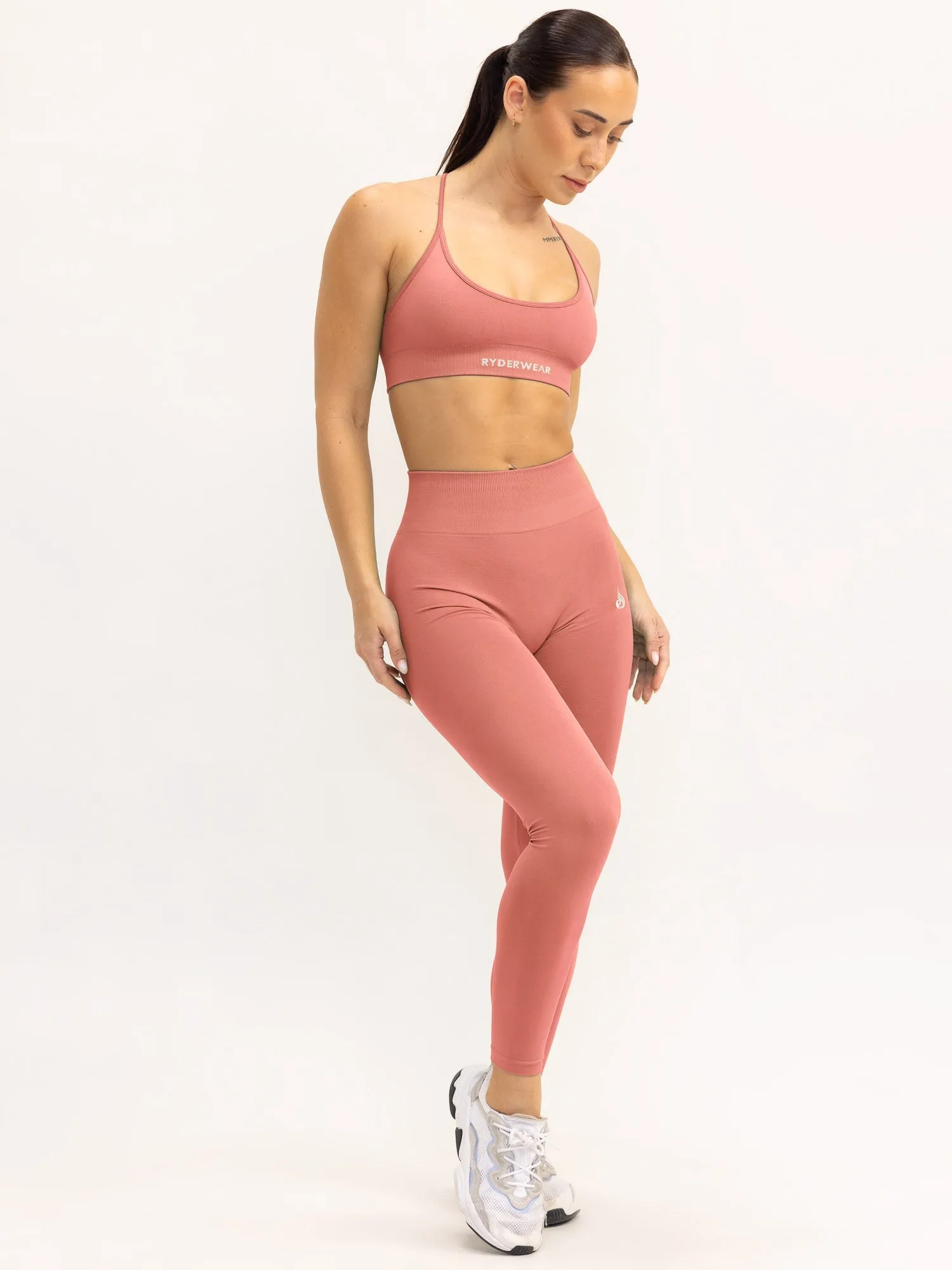 Lift 2.0 BBL Seamless Leggings - Dusty Pink Active lifestyle fabric