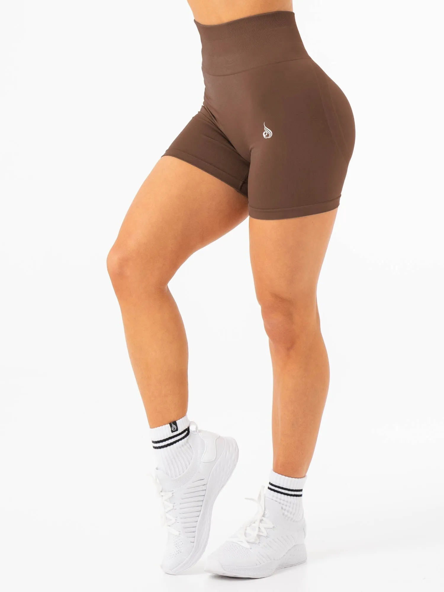 Lift 2.0 BBL Seamless Shorts - Espresso body support