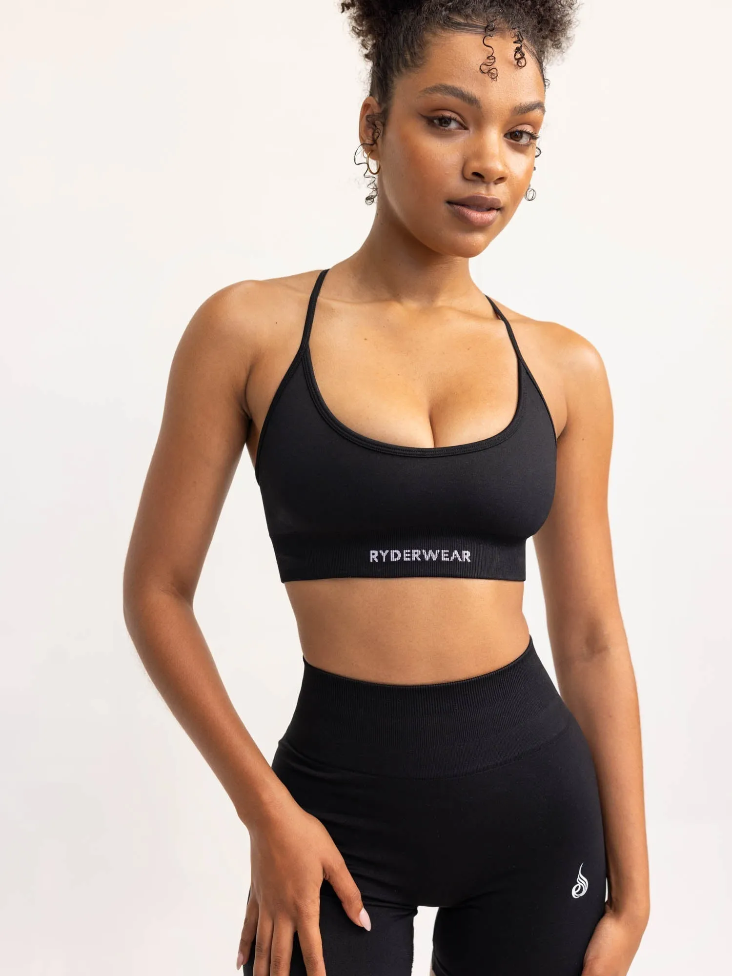 Lift 2.0 Seamless Sports Bra - Black Long Wear