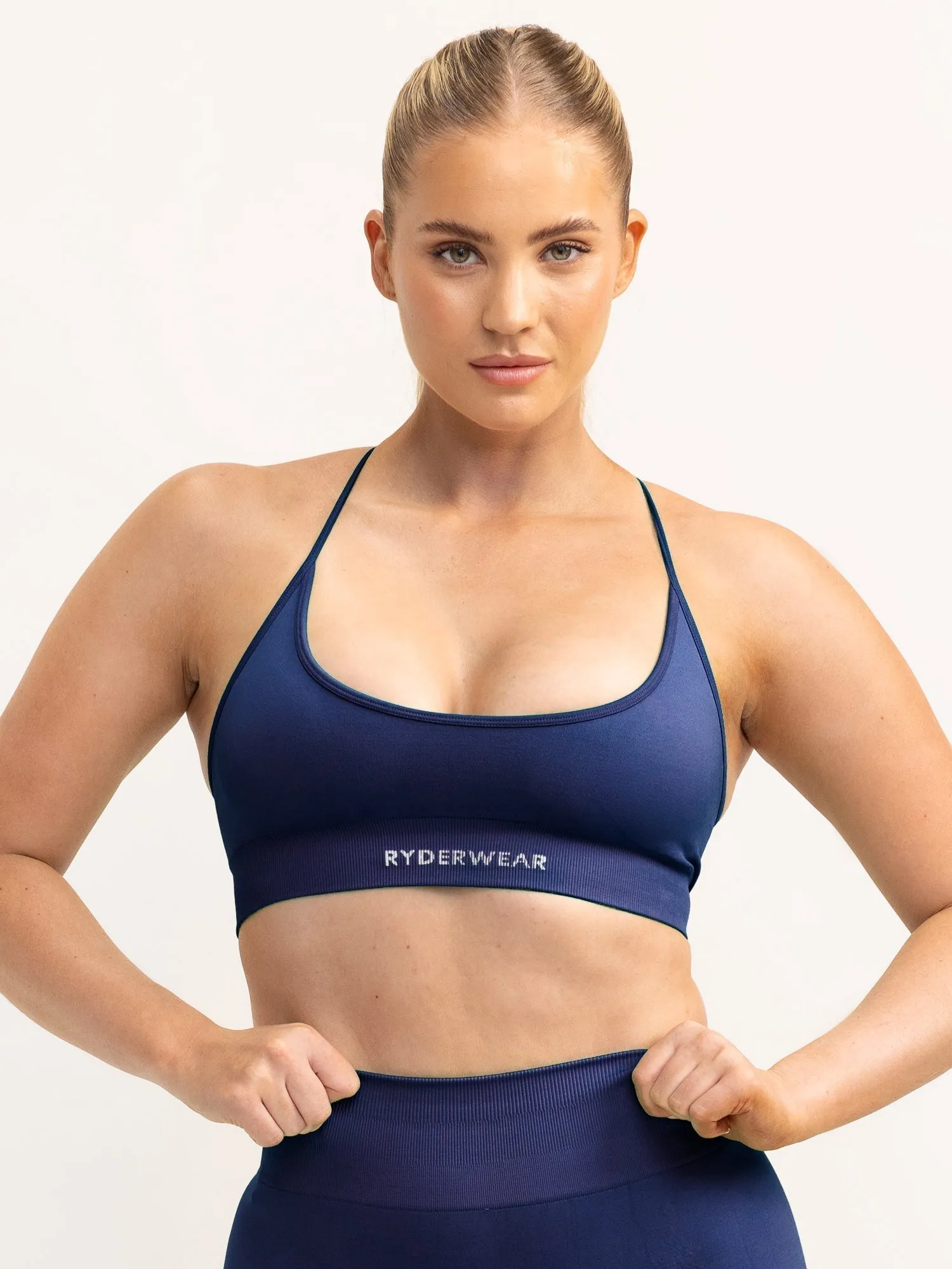 Lift 2.0 Seamless Sports Bra - Navy Modern Style