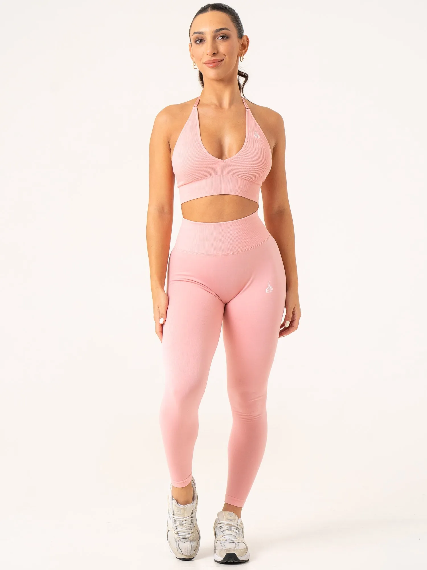 Lift Rib Seamless Halter Sports Bra - Pink Shock Absorbing
