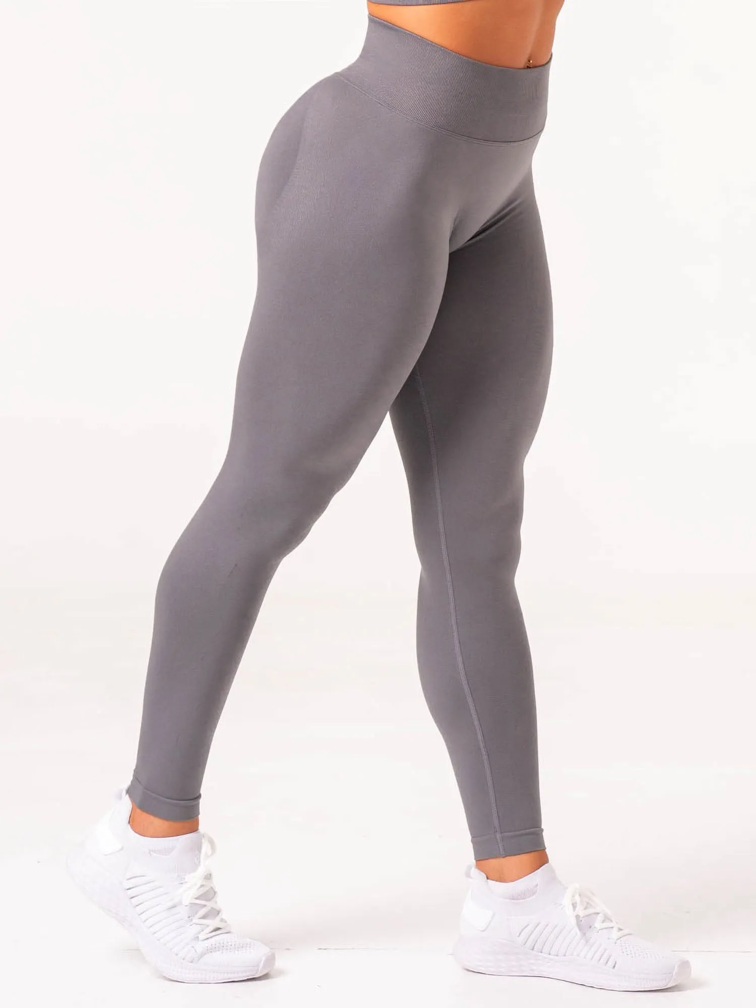 Lift Scrunch Leggings - Charcoal athletic fit