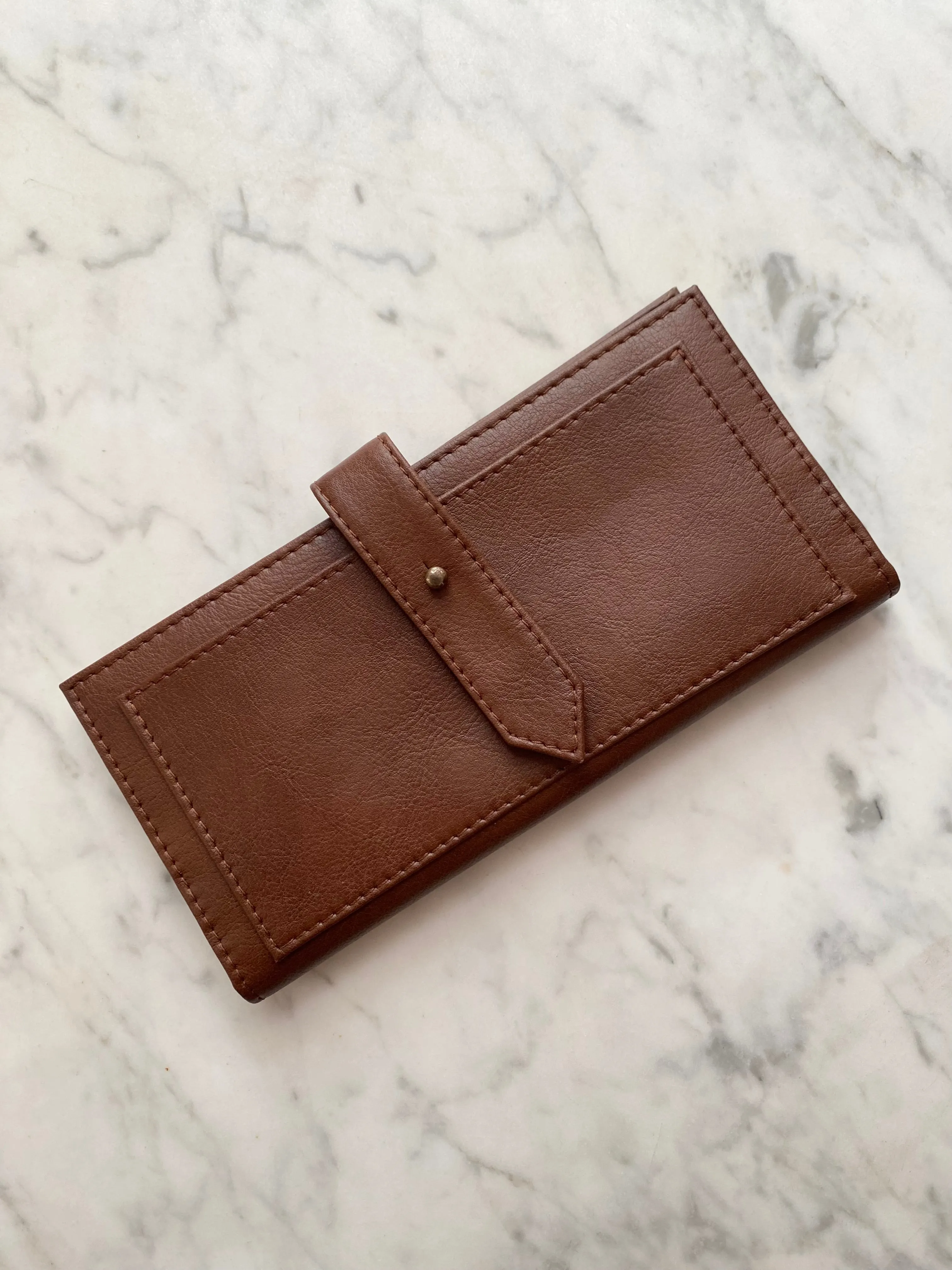 Marisol Wallet in Tan from Novacas grab go
