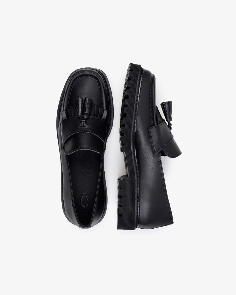 Mater Loafer in Black from Nskin professional vibe