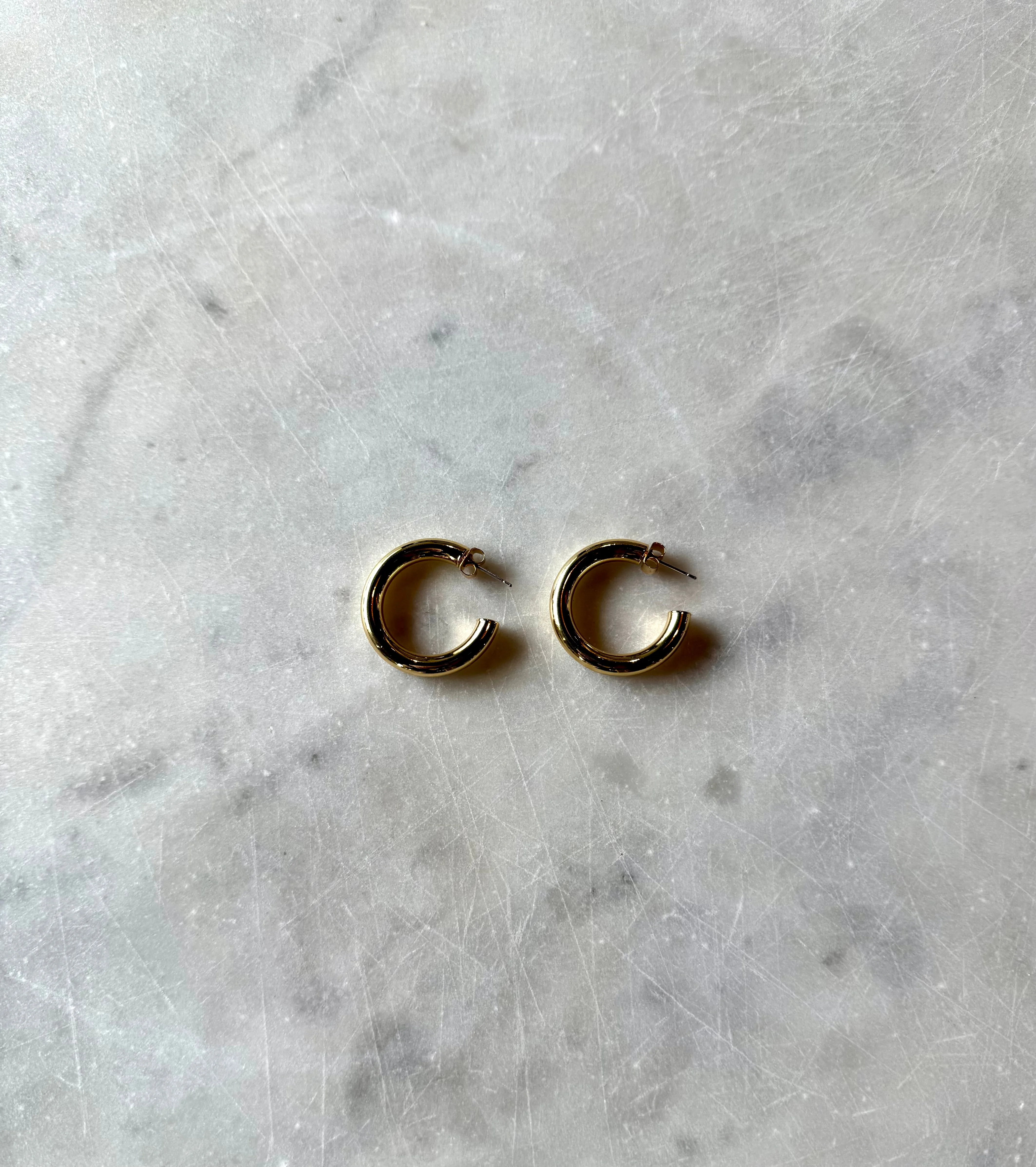 Medium Gold Hoop happy detail