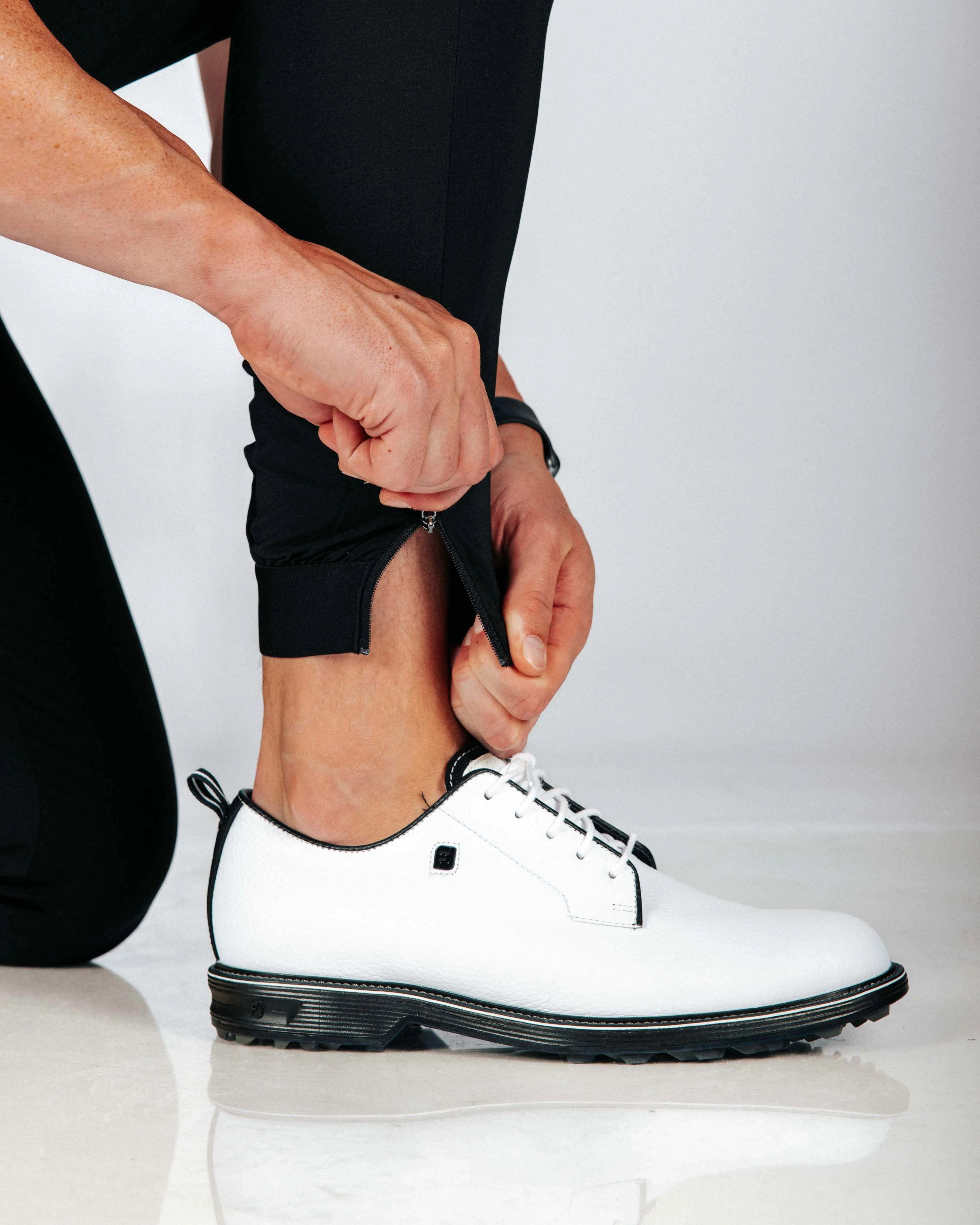 Men's Black Golf Jogger urban commute