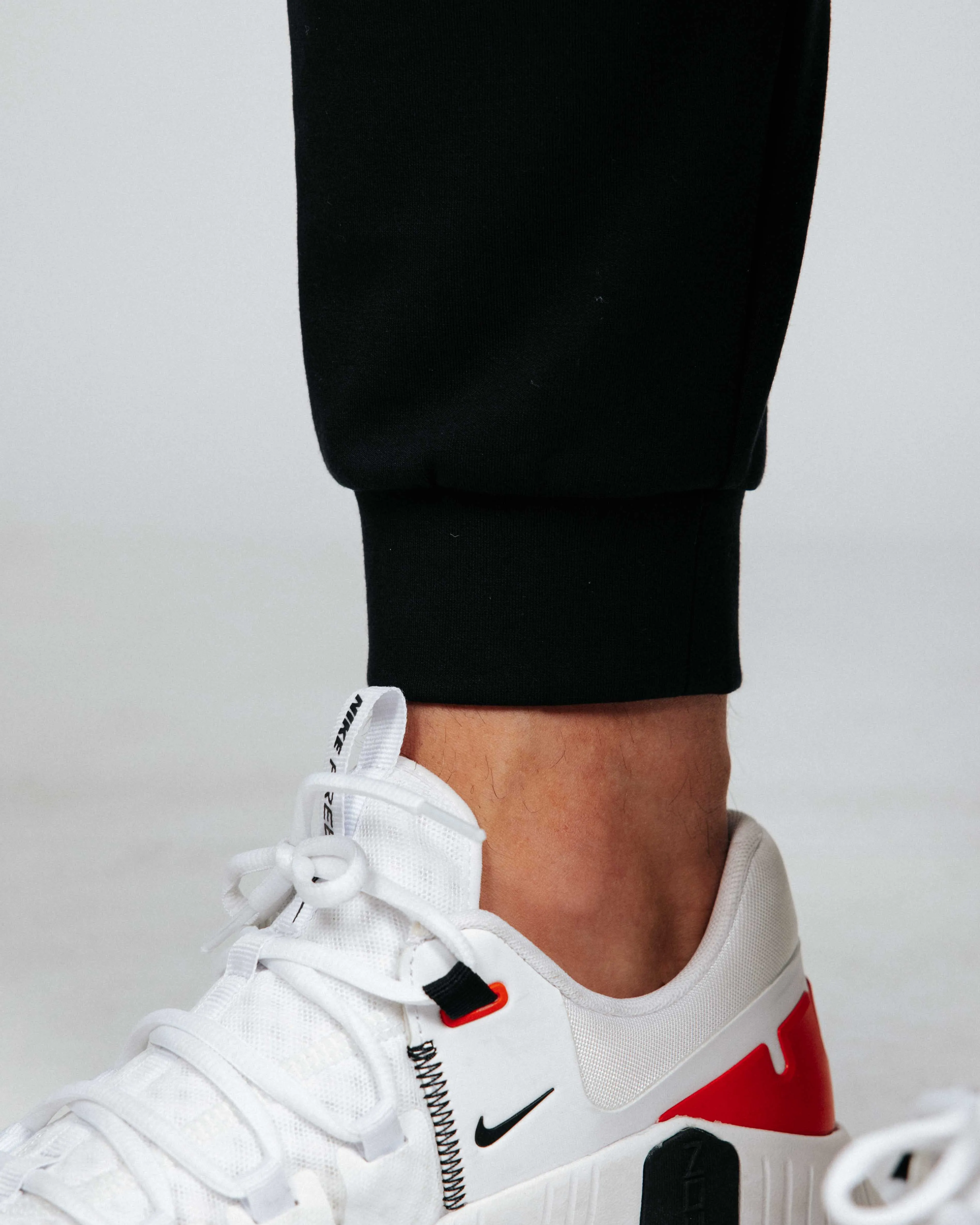 Men's Black Recovery Joggers park visits