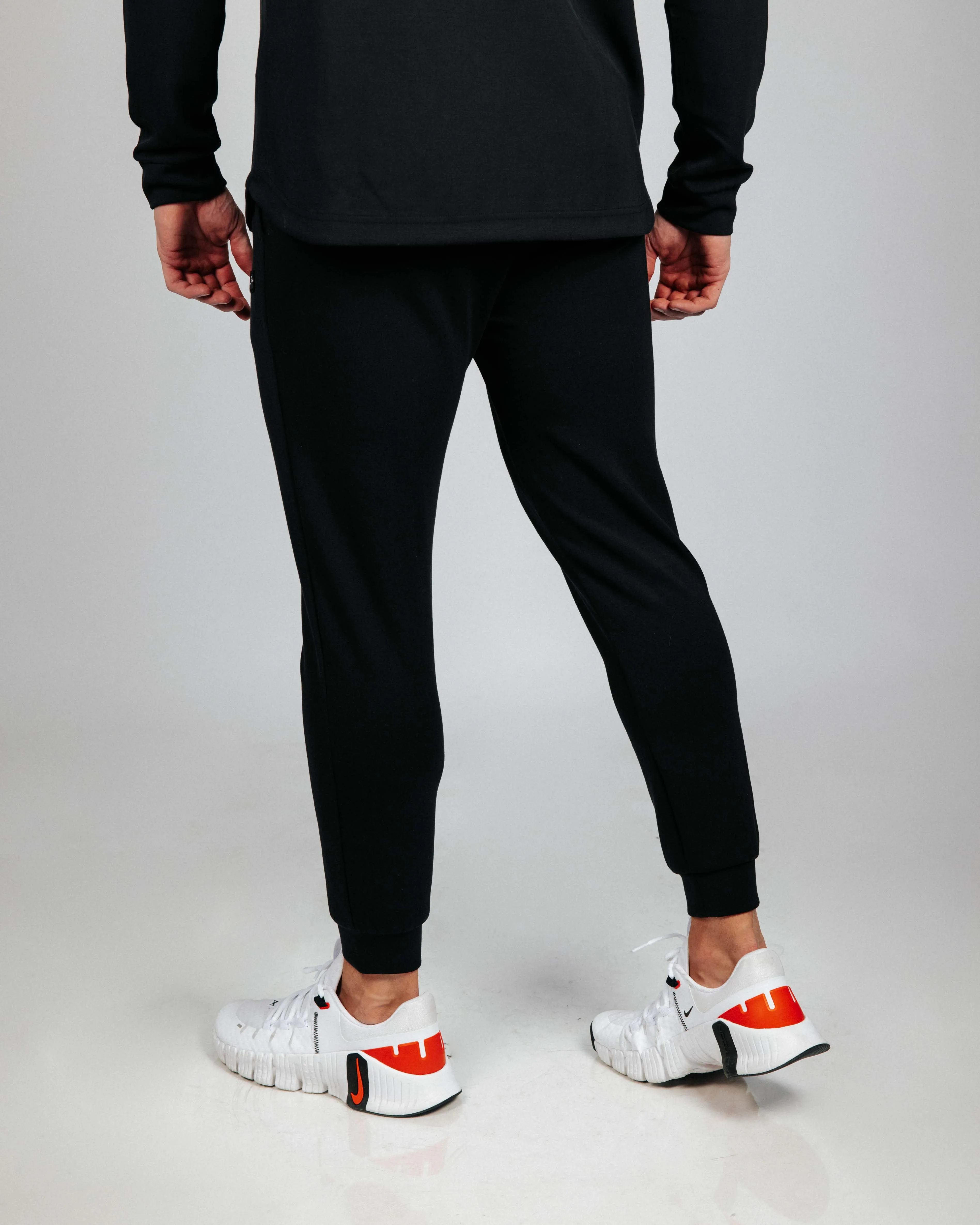 Men's Black Recovery Joggers travel outfit