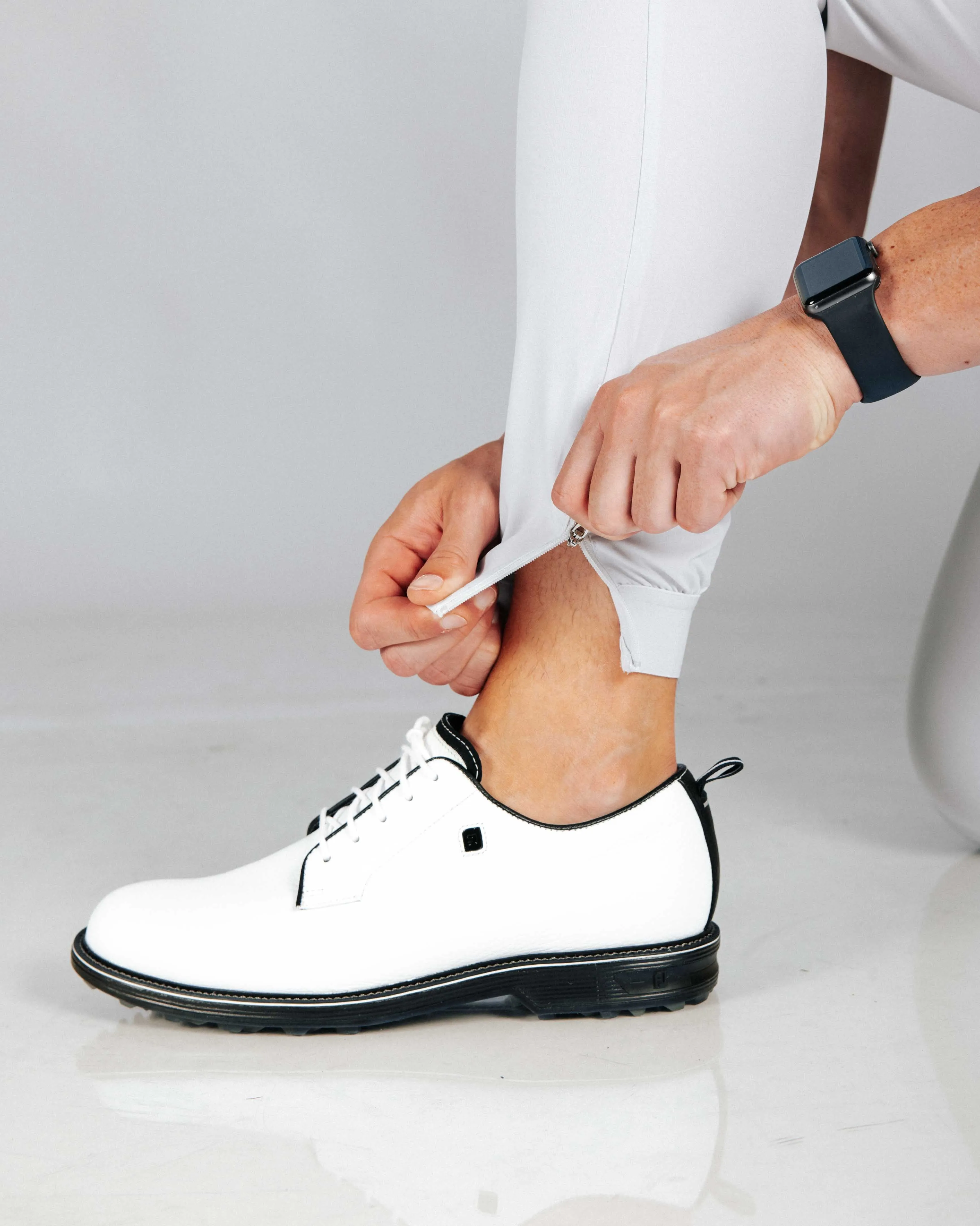 Men's Cloud White Golf Jogger athletic cut