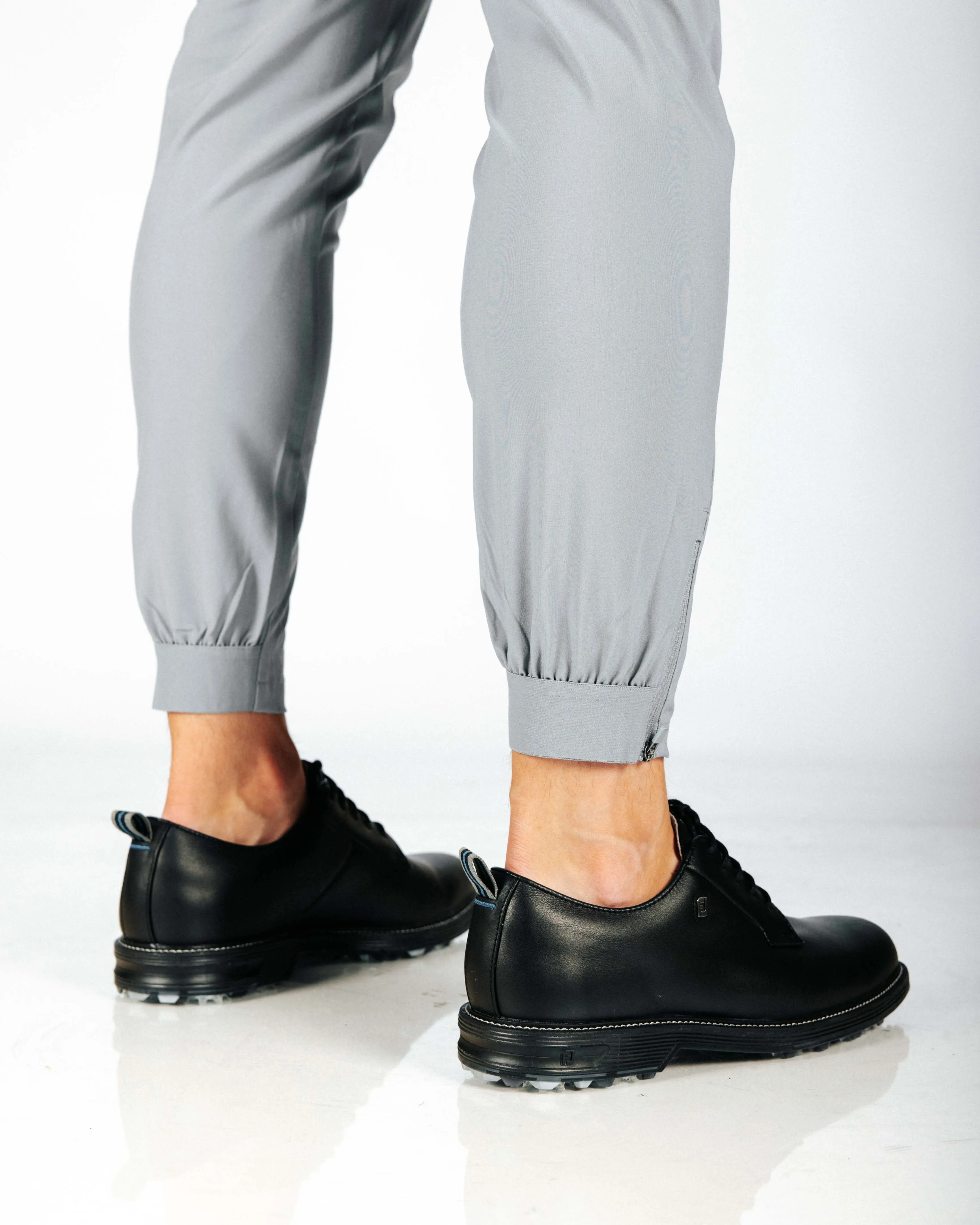 Men's Light Gray Golf Jogger morning run