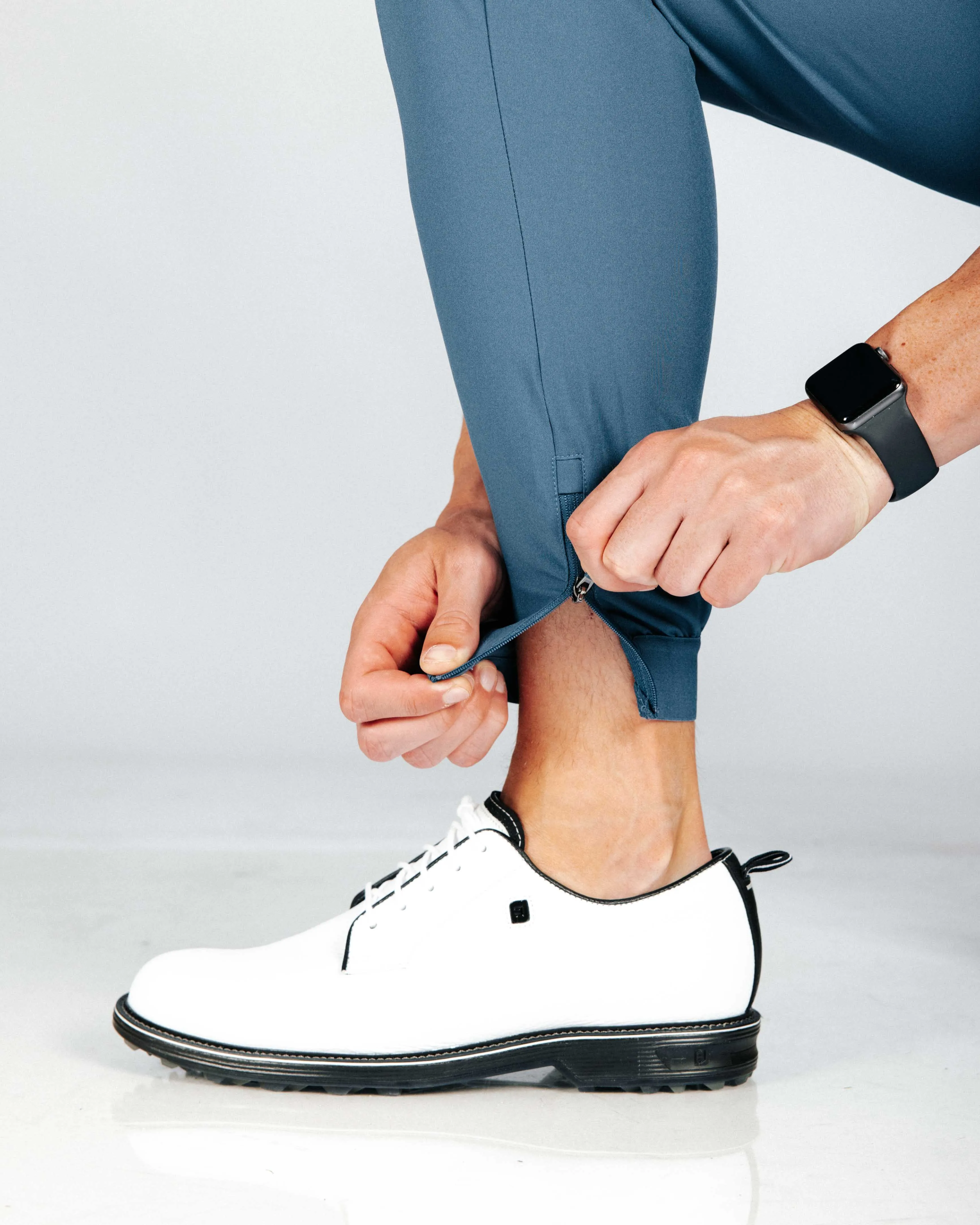 Men's Slate Blue Golf Jogger backyard games