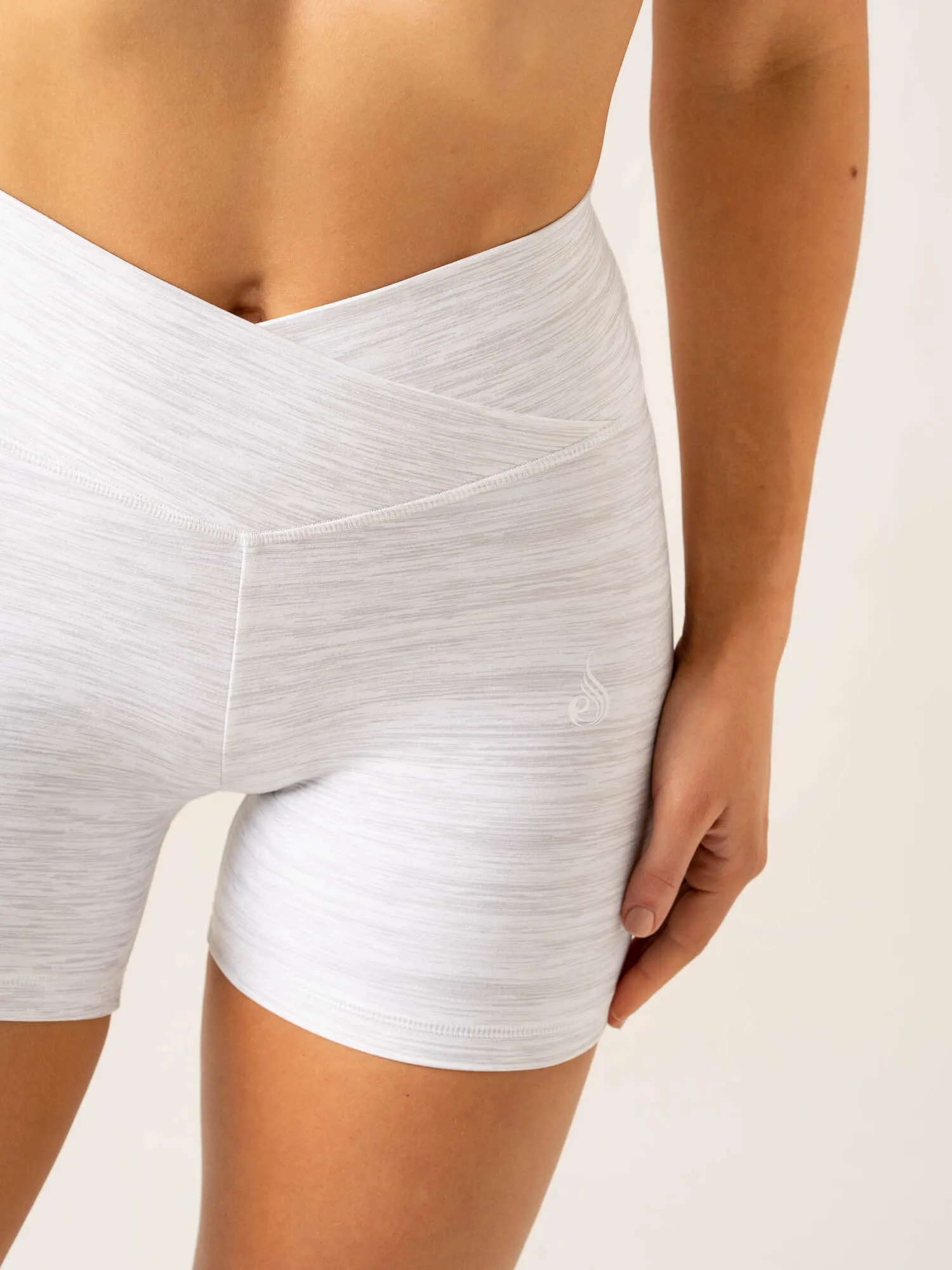 Momentum Cross Over Scrunch Shorts - Snow Grey Marl jogging gear