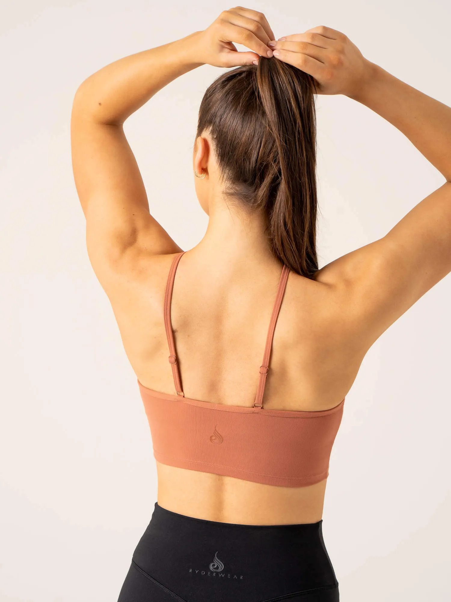 Momentum Tank Bra - Clay easy free