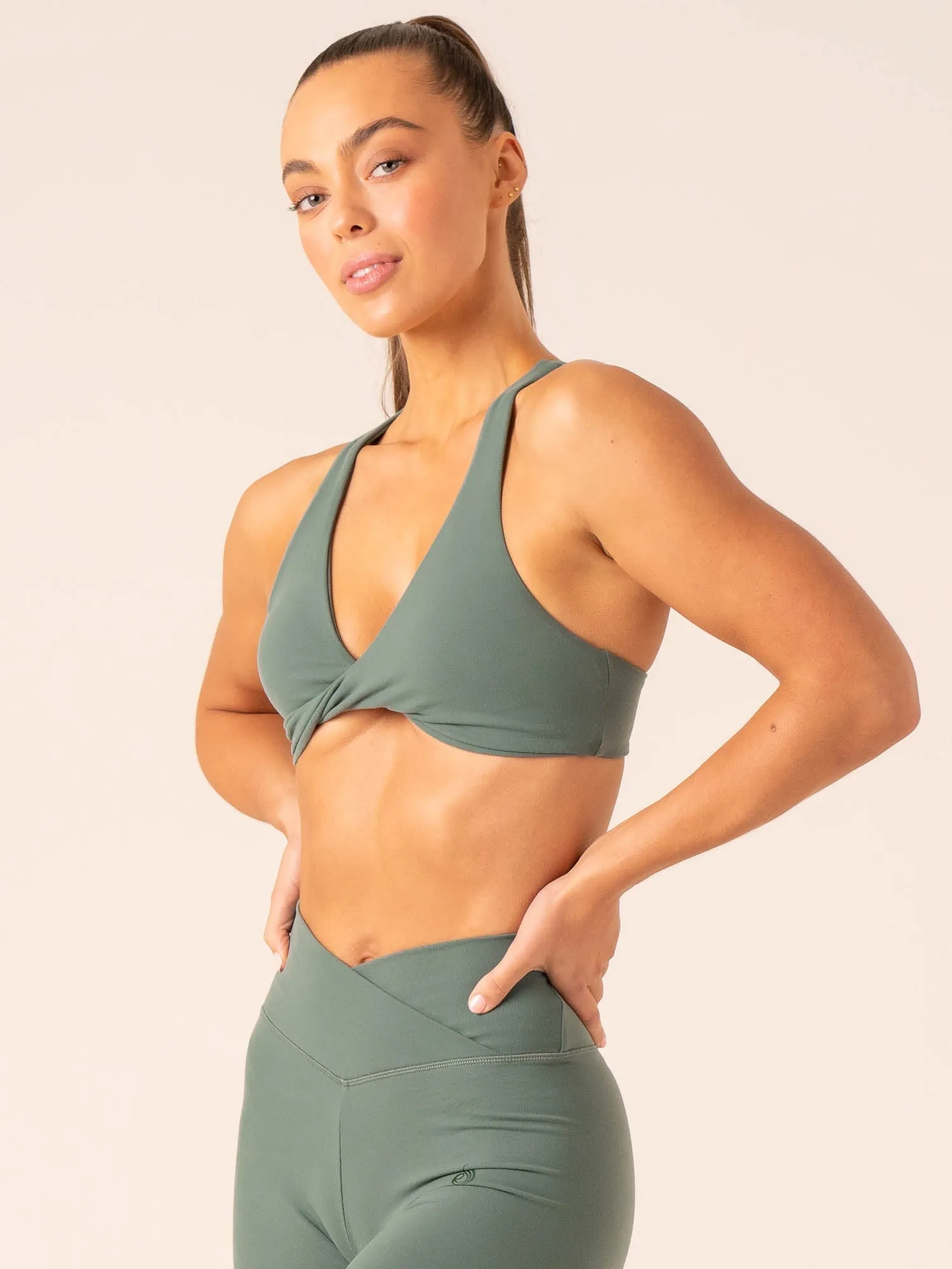 Momentum Twist Sports Bra - Forest Green Quick Dry