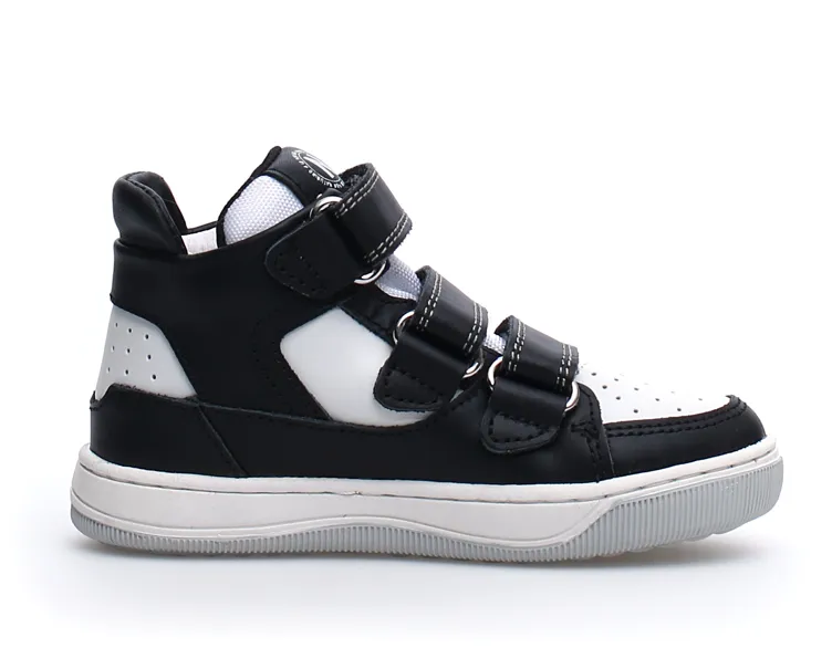 Naturino Boy's and Girl's Finnix Sneaker Shoes - Black/White cool twist