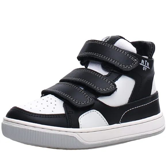 Naturino Boy's and Girl's Finnix Sneaker Shoes - Black/White walk smart