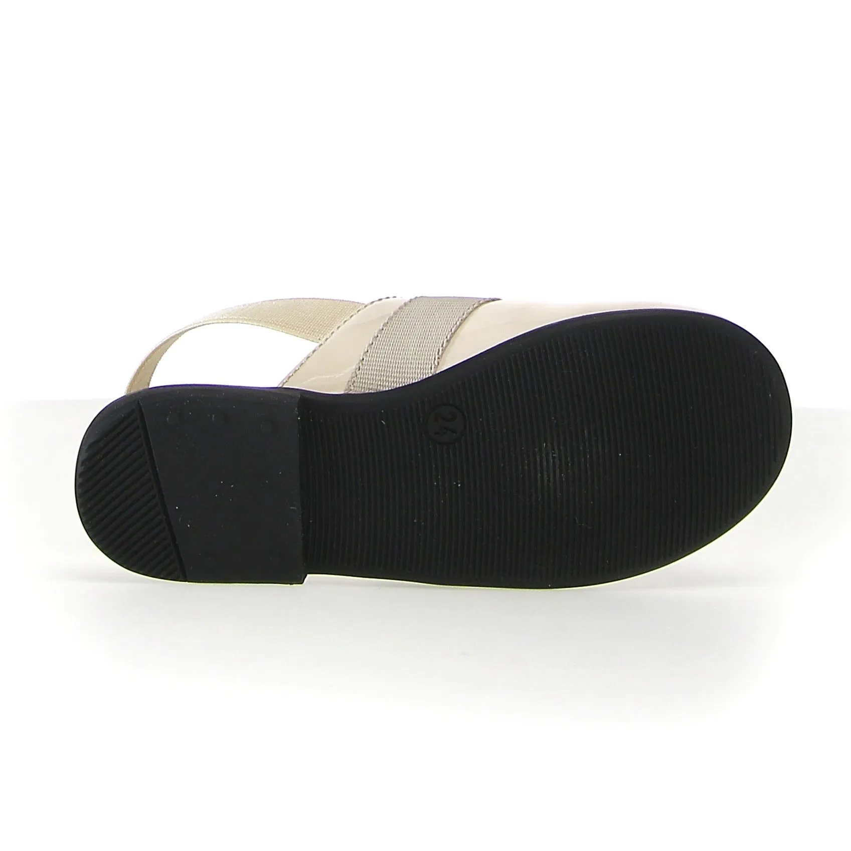 Naturino Girl's Evry Slides - Beige easy outfit