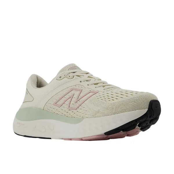 New Balance Women's Fresh Foam X 1540v4 Wide Beige cloud touch