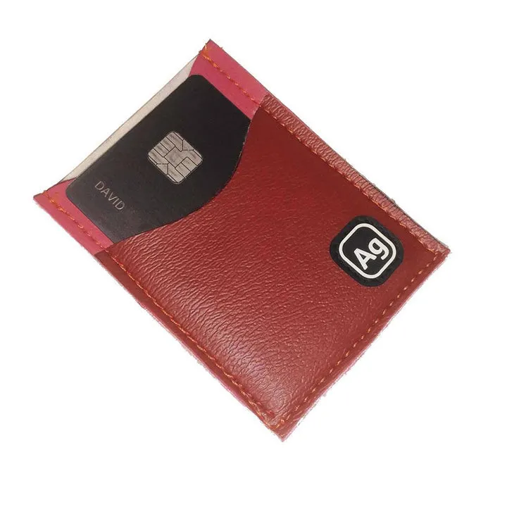 Night Out Cardholder in Upcycled Red comfort touch