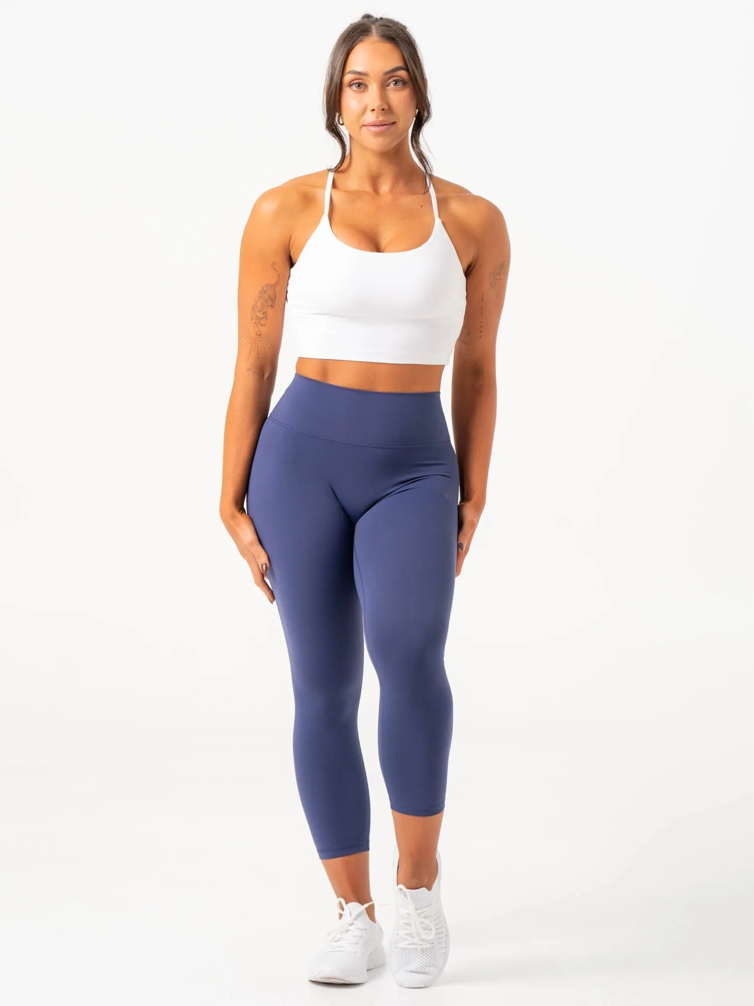 NKD 7/8 Leggings - Navy Fresh fabric