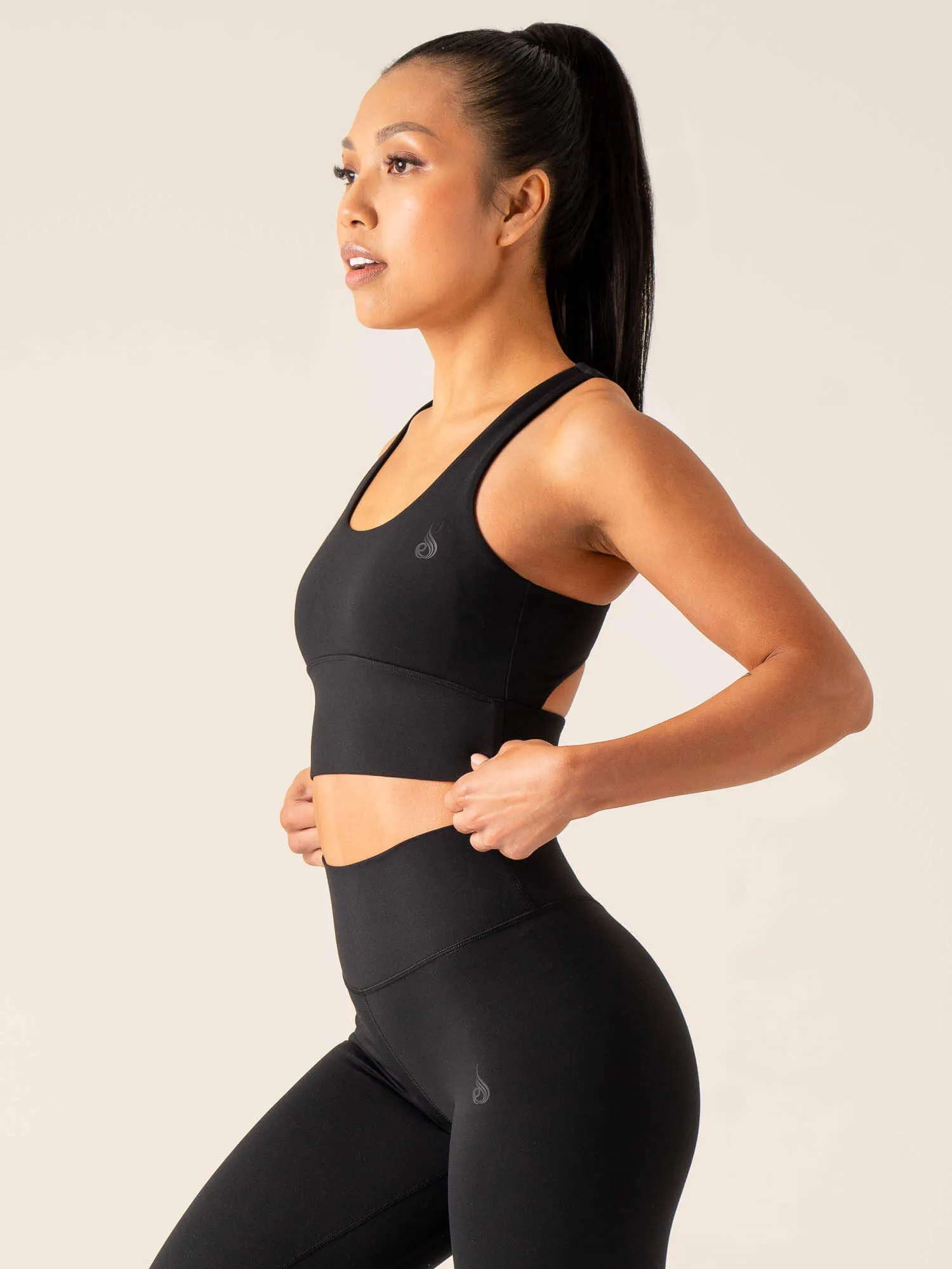 NKD Arch Sports Bra - Black Comfort Feel