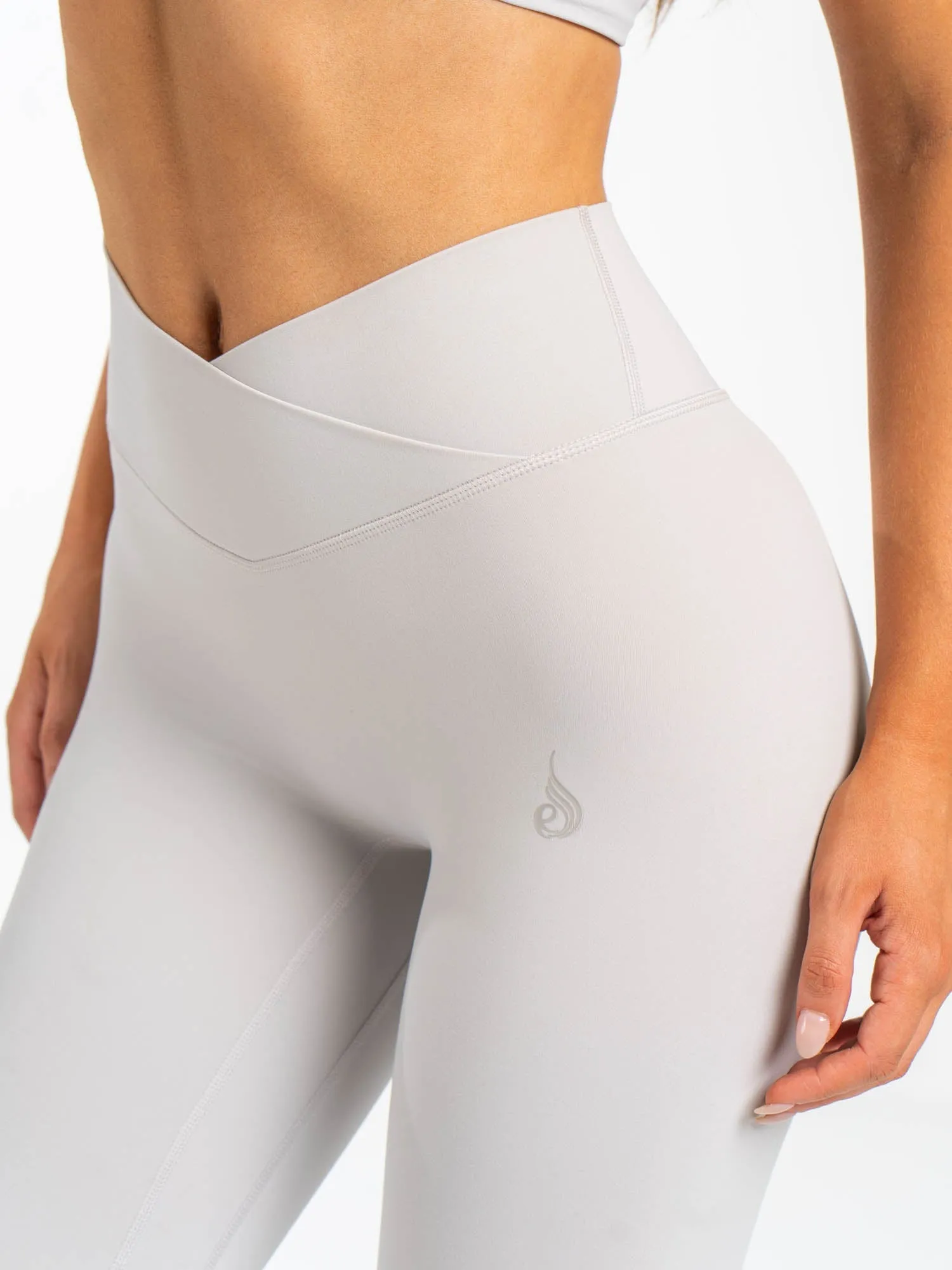 NKD Cross Waist Band Leggings - Sugar Dust Active movement