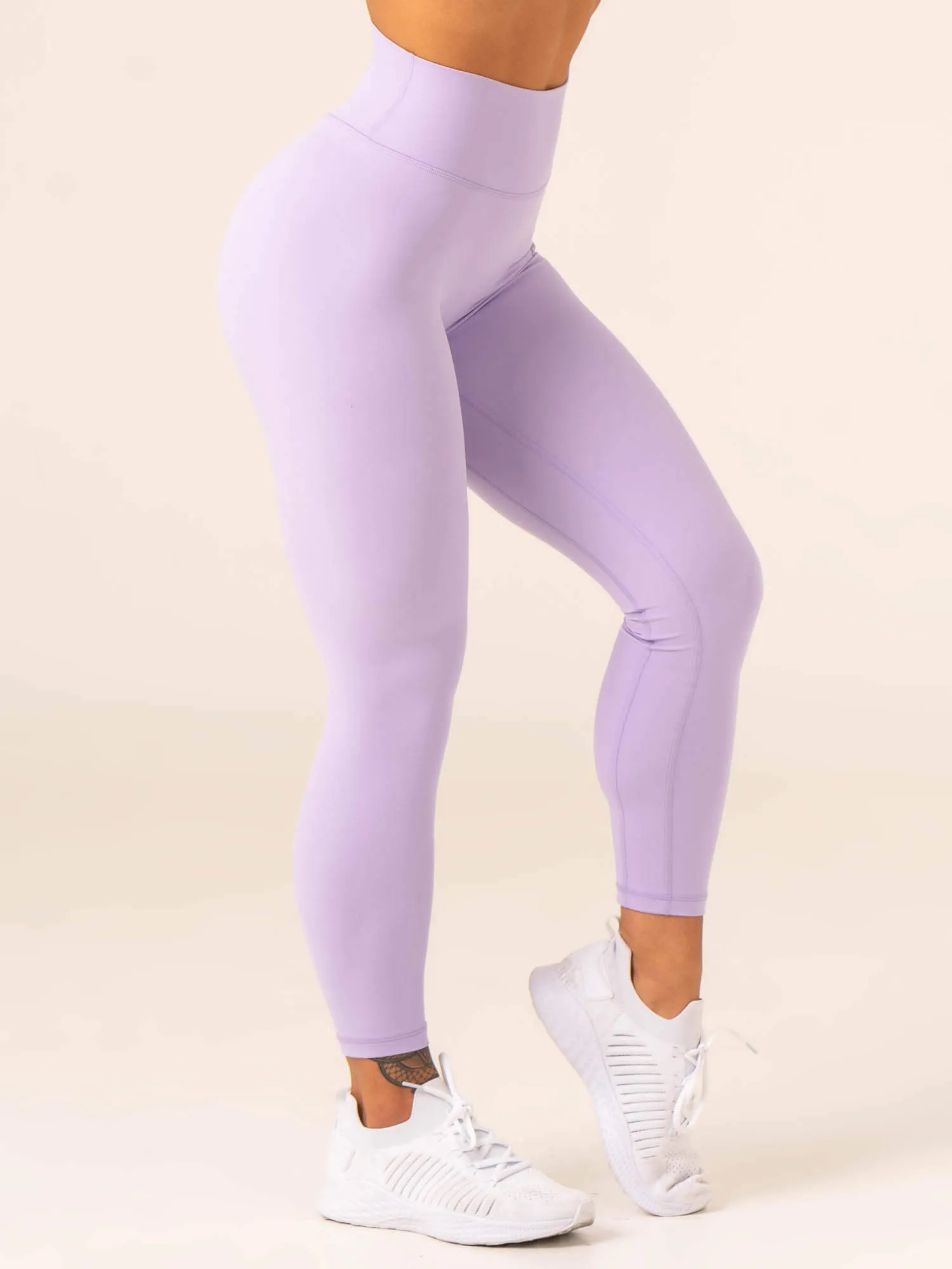 NKD High Waisted Scrunch Leggings - Lavender Modern style