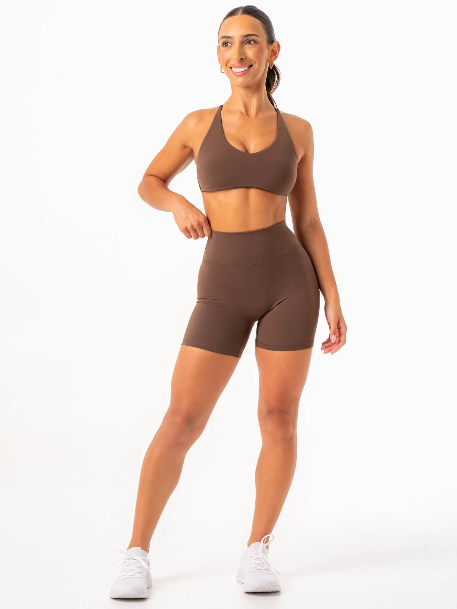 NKD High Waisted Scrunch Shorts - Chocolate sport tech
