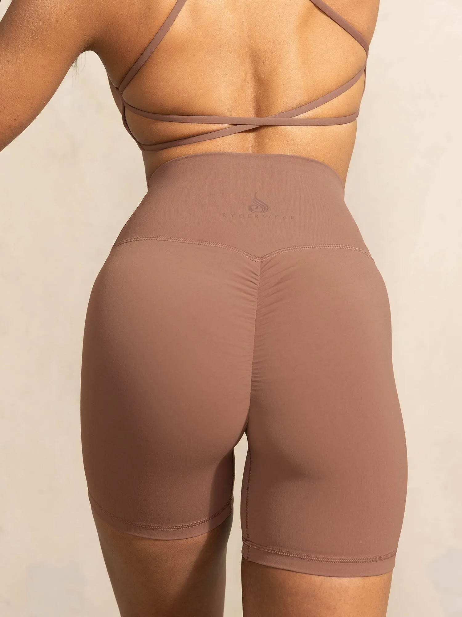 NKD High Waisted Scrunch Shorts - Mocha urban active