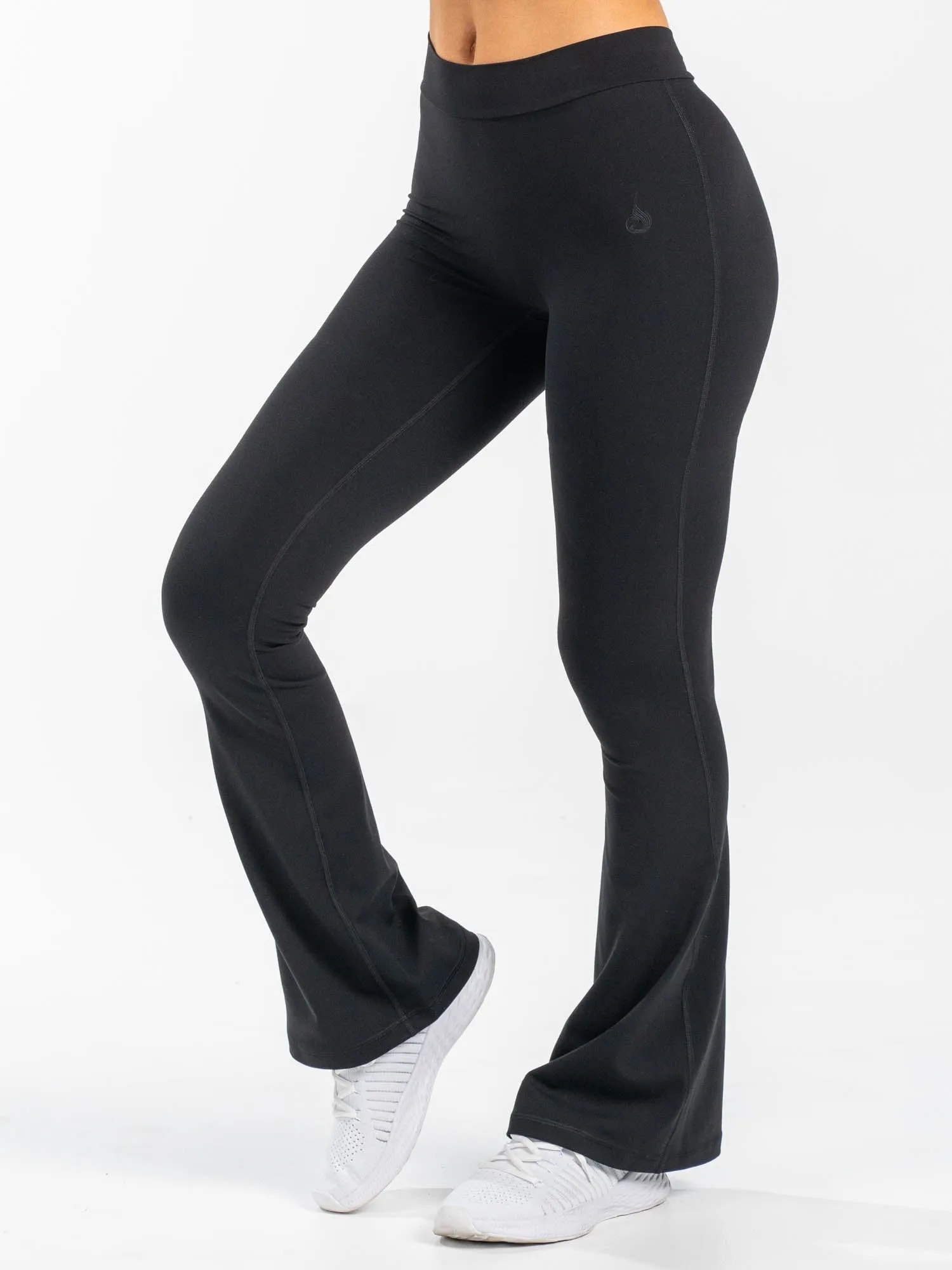 NKD V Scrunch Flared Leggings - Black Modern style