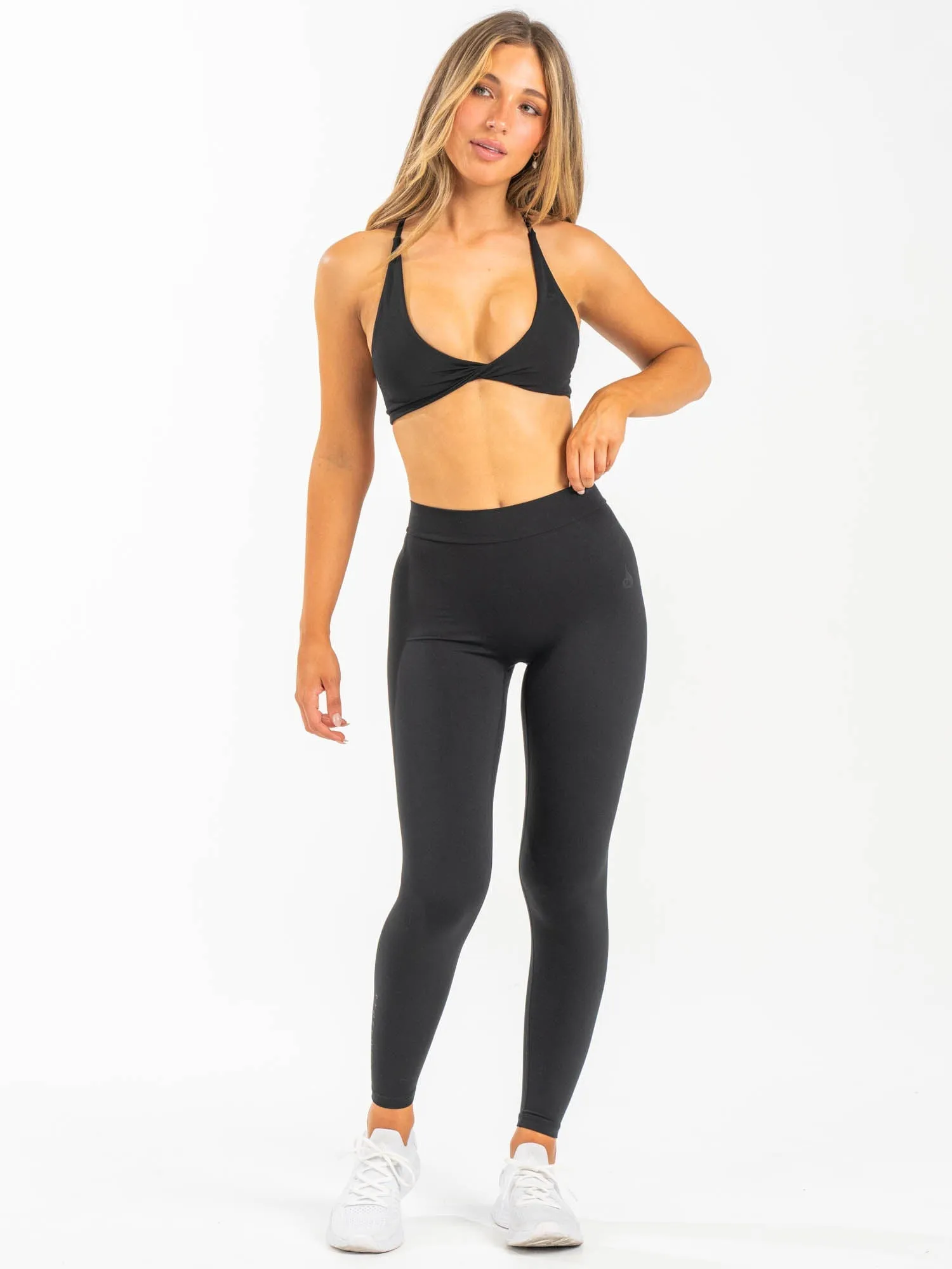 NKD V Scrunch Leggings - Black Comfort fit