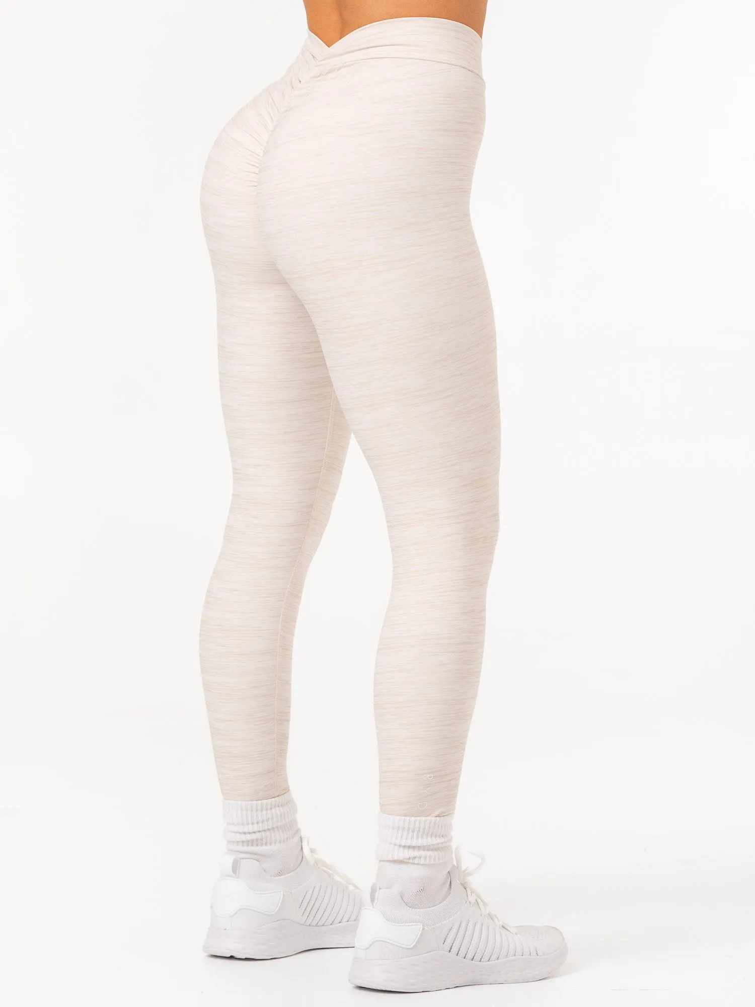 NKD V Scrunch Leggings - Oat Marl Running essentials