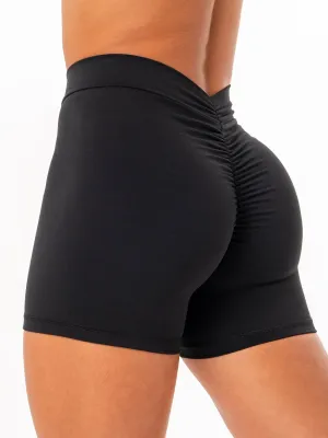 NKD V Scrunch Shorts - Black high performance