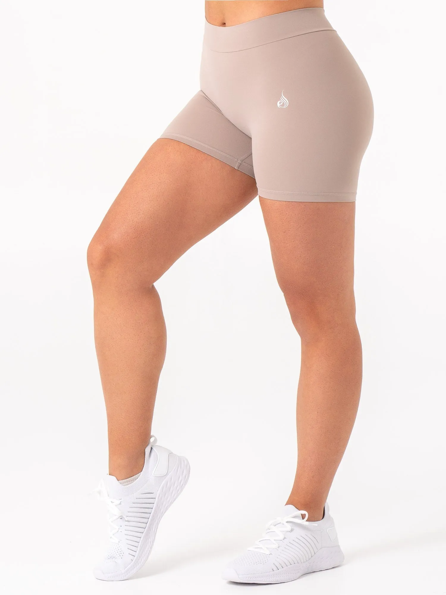 NKD V Scrunch Shorts - Taupe cycling shorts