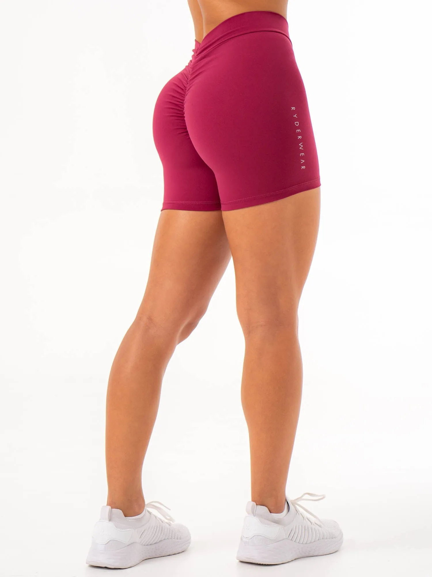 NKD V Scrunch Shorts - Wine fitness apparel