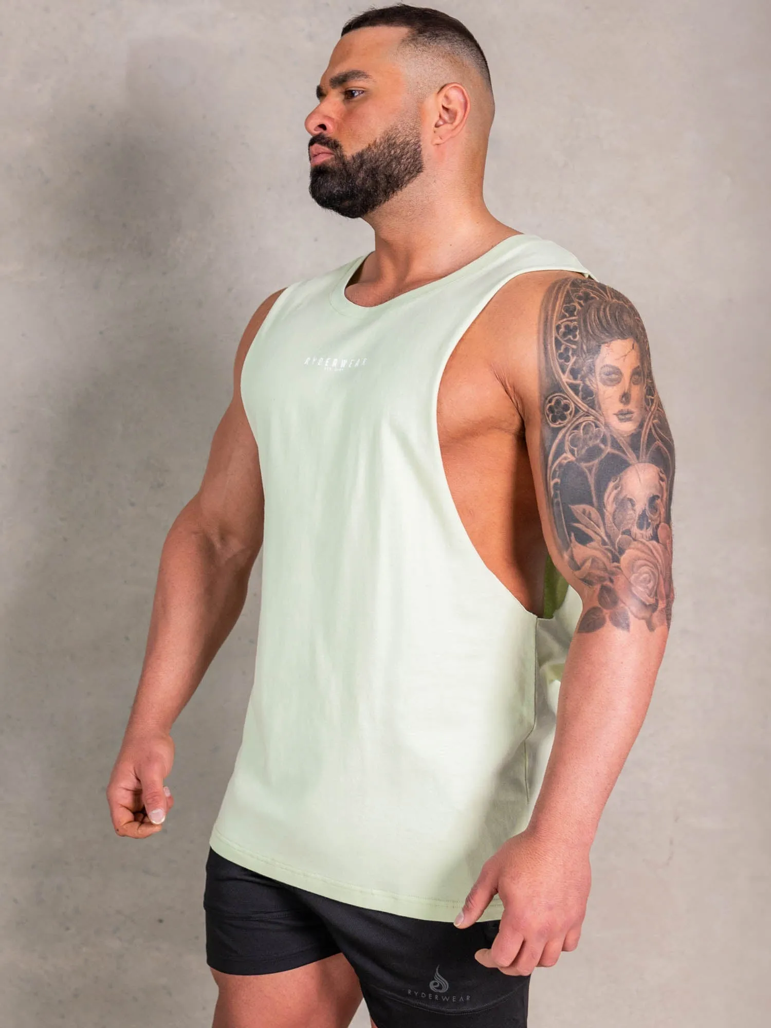 NRG Baller Tank - Matcha free breathing