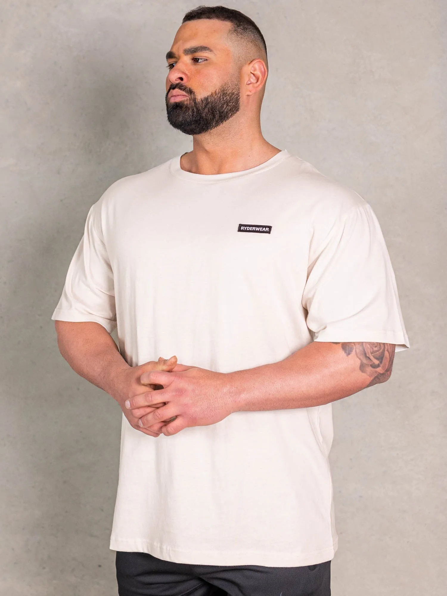 NRG Oversized T-Shirt - Oat college look