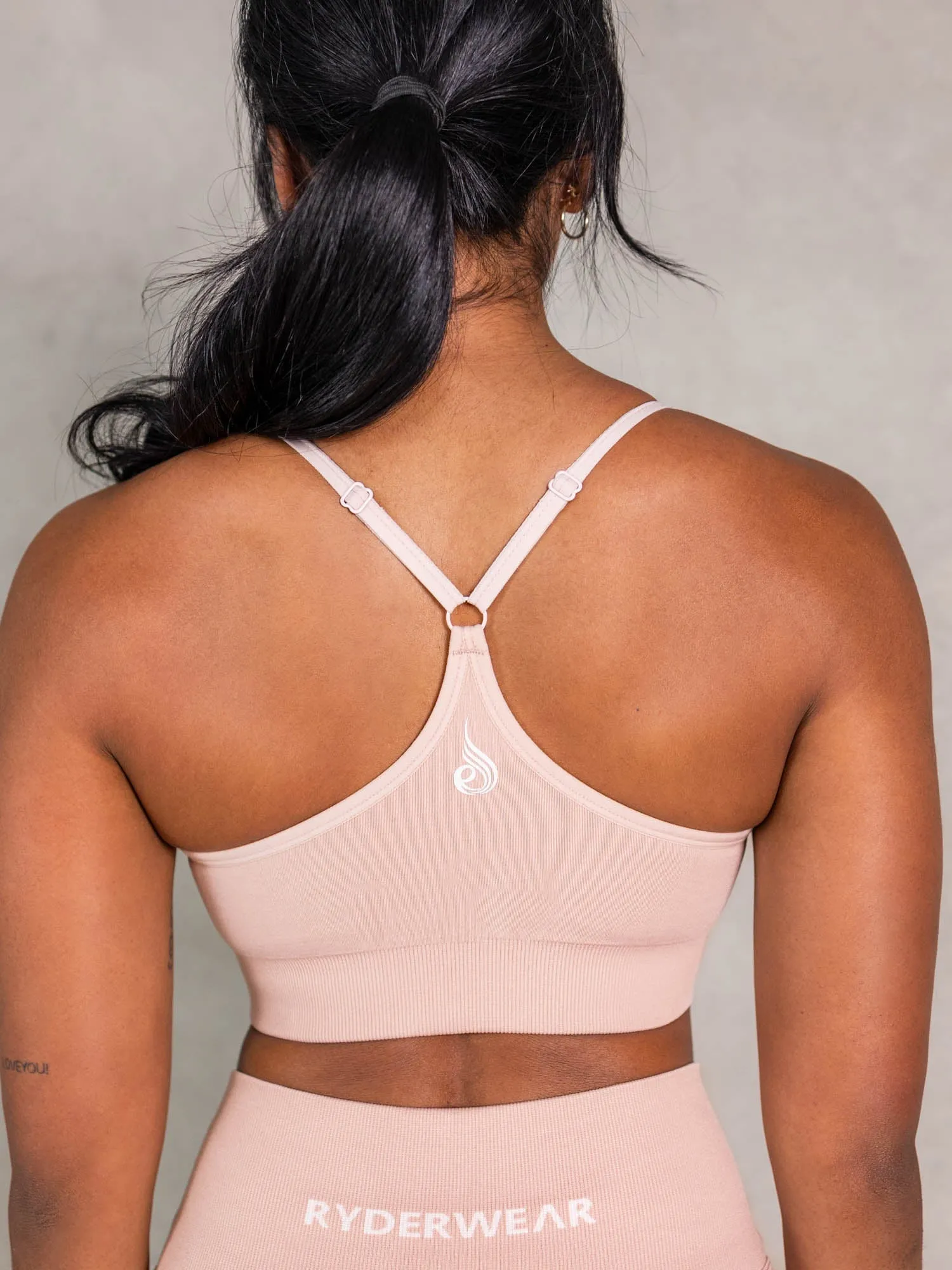 NRG Seamless Sports Bra - Biscotti Stable Hold