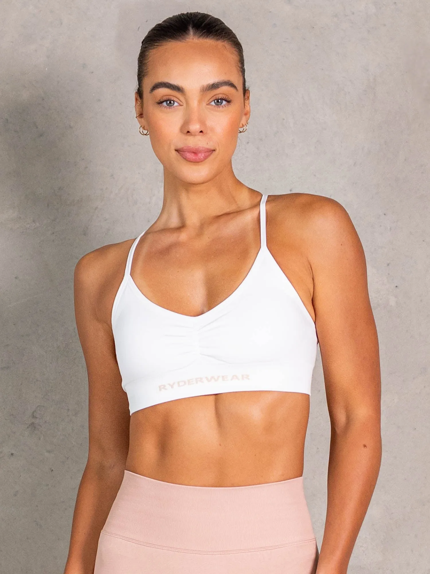 NRG Seamless Sports Bra - White Full Support